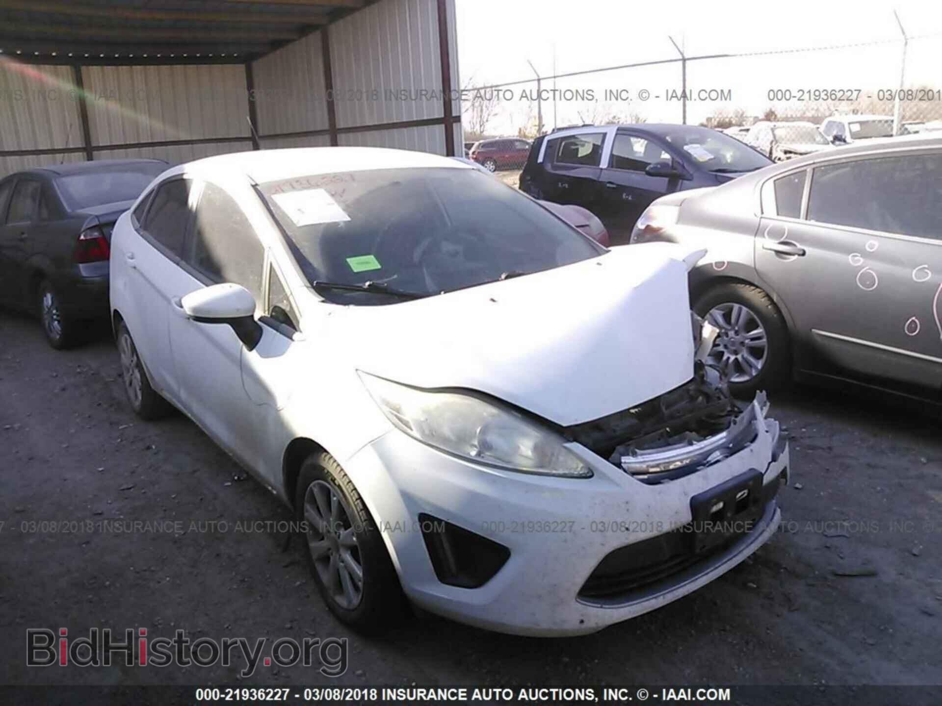 Photo 3FADP4BJ1BM148657 - Ford Fiesta 2011