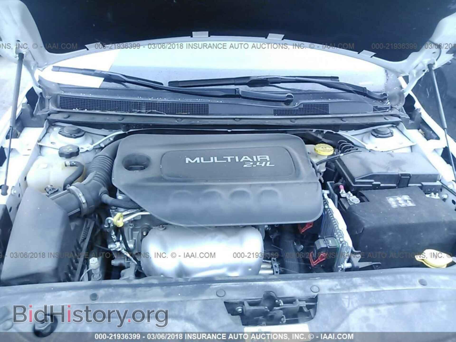 2015 Chrysler 200 - VIN: 1C3CCCBB6FN590855 - Photo 10