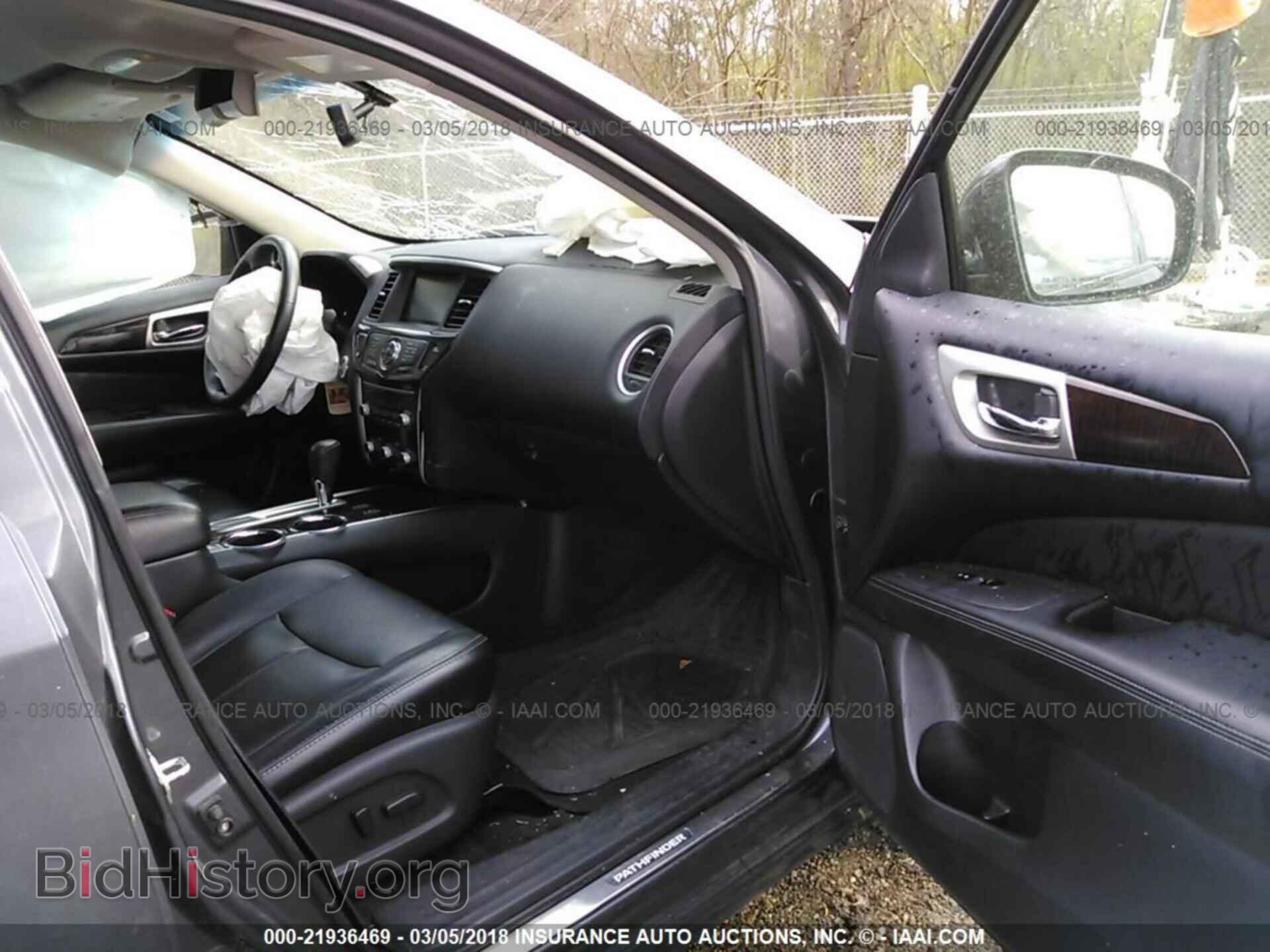 2013 Nissan Pathfinder - VIN: 5N1AR2MN7DC689448 - Photo 5