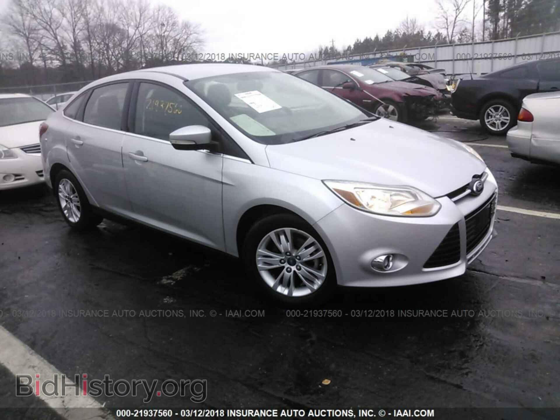 Photo 1FAHP3H23CL397167 - Ford Focus 2012