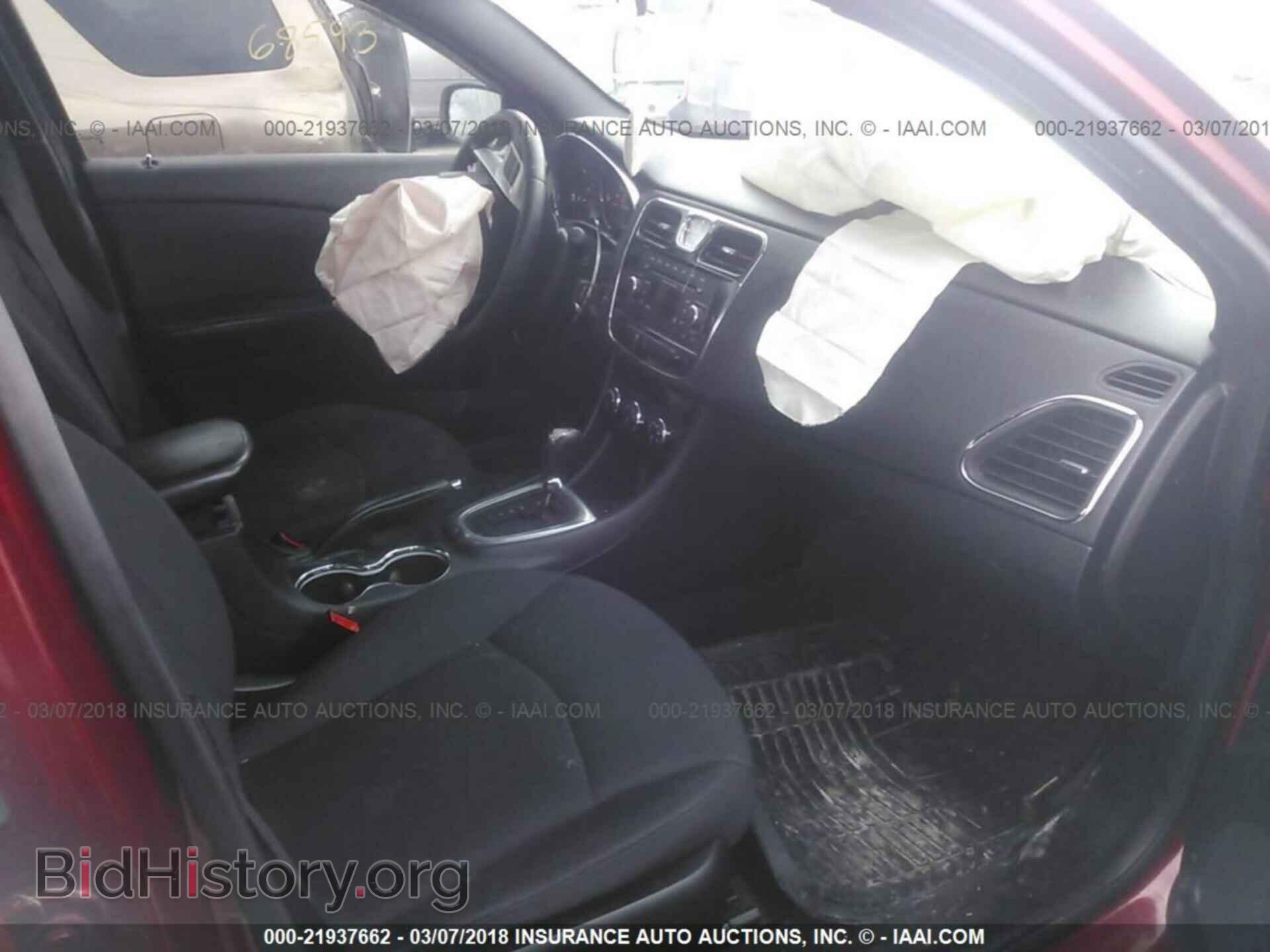 2013 Chrysler 200 - VIN: 1C3CCBBB3DN513786 - Фото 5