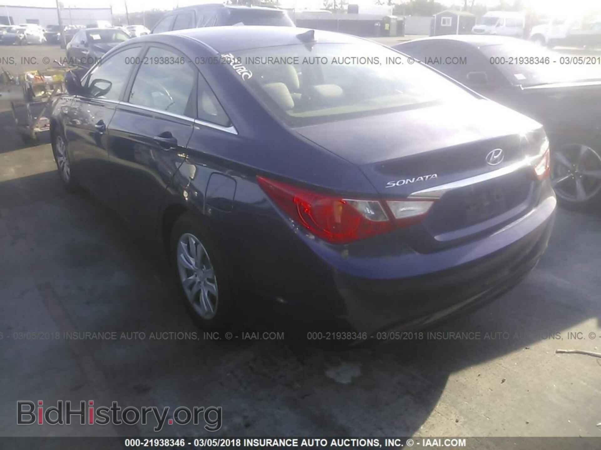 2012 Hyundai Sonata - VIN: 5NPEB4AC1CH314005 - Фото 3