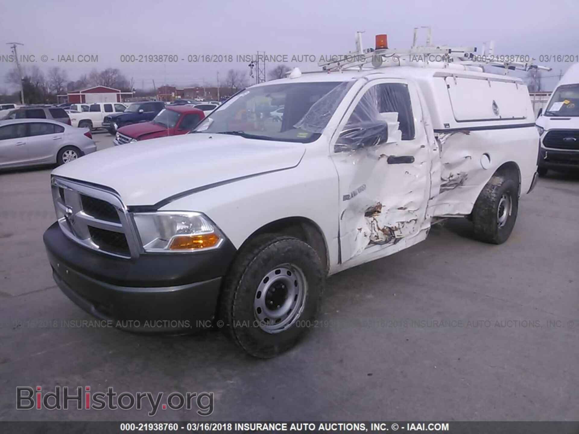 2011 Dodge Ram 1500 - VIN: 3D7JV1EP7BG544534 - Фото 2