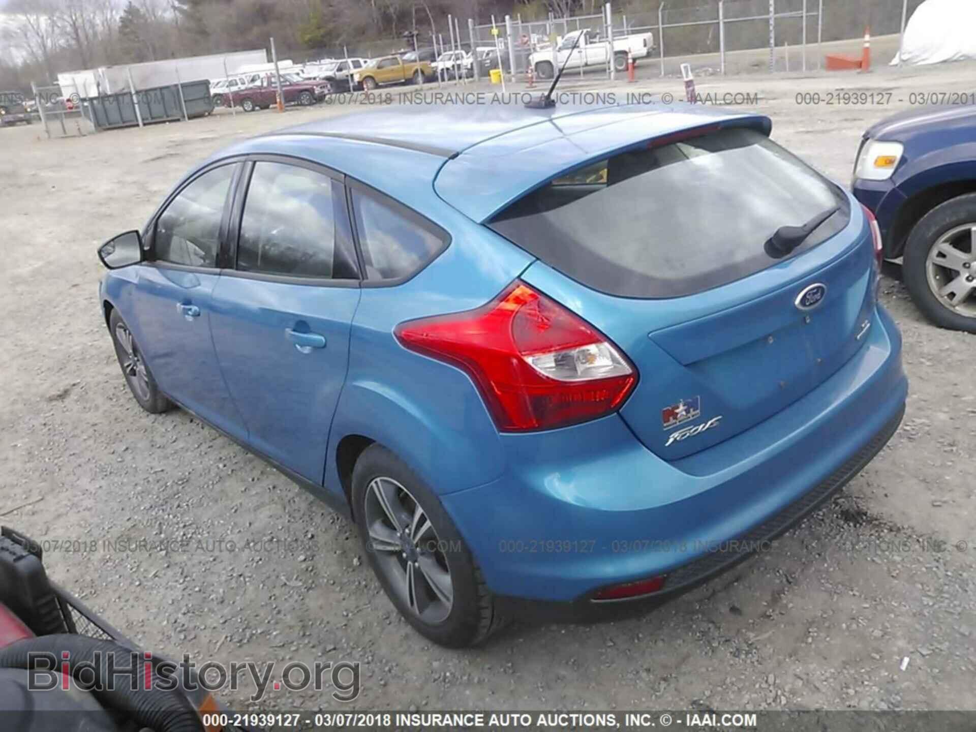 2014 Ford Focus - VIN: 1FADP3K27EL105031 - Фото 3