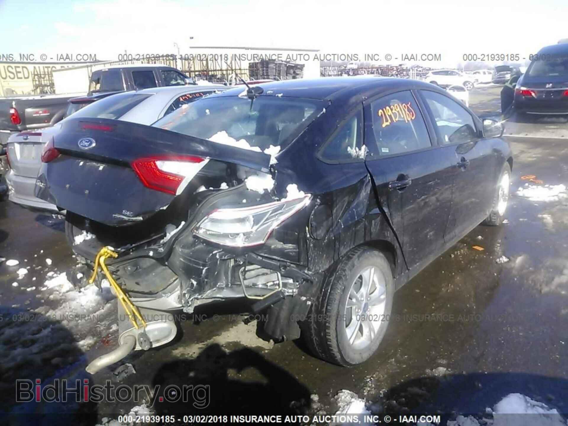 2013 Ford Focus - VIN: 1FADP3F25DL344358 - Photo 4