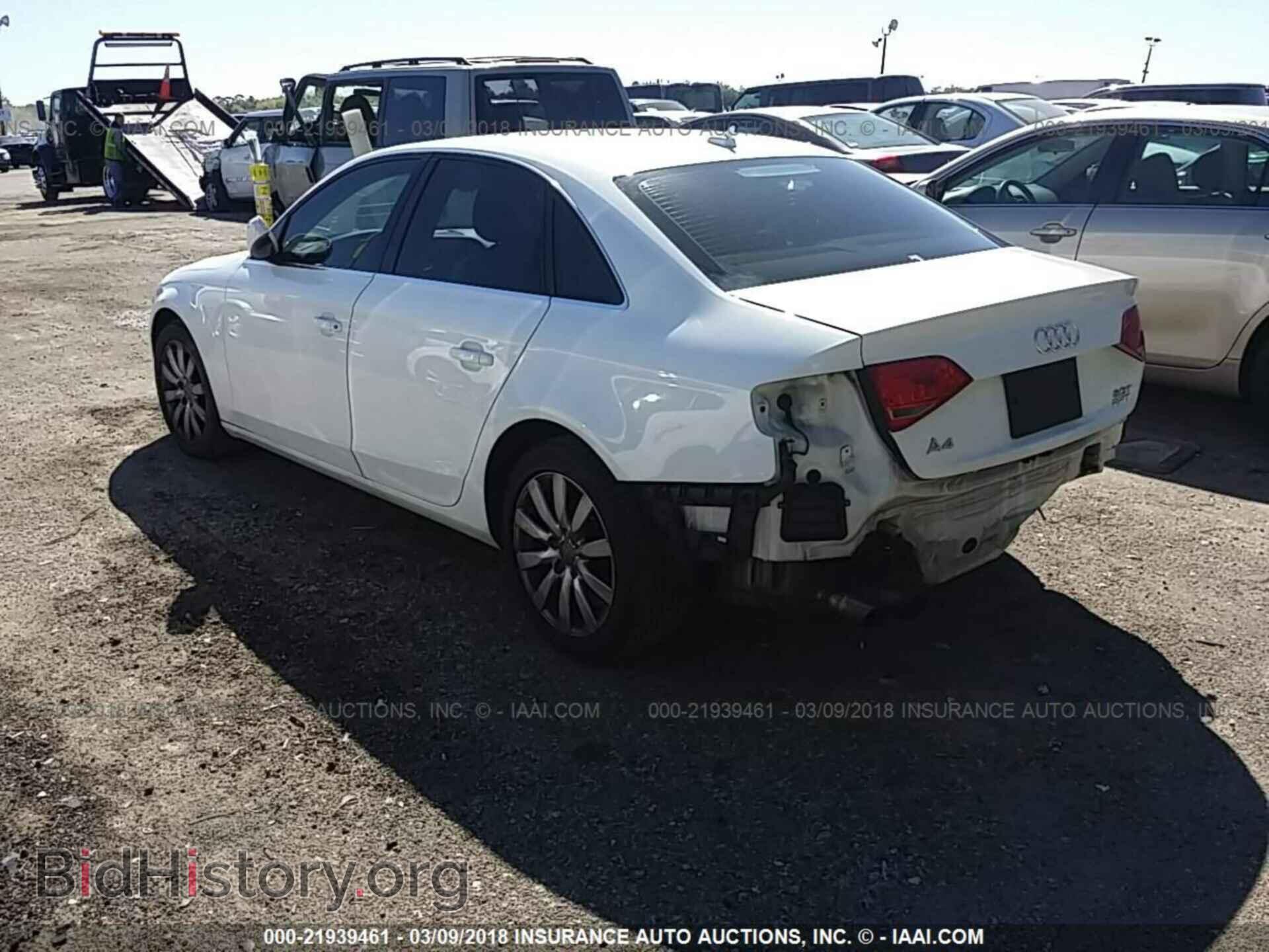 2011 Audi A4 - VIN: WAUEFAFL0BN038617 - Photo 3