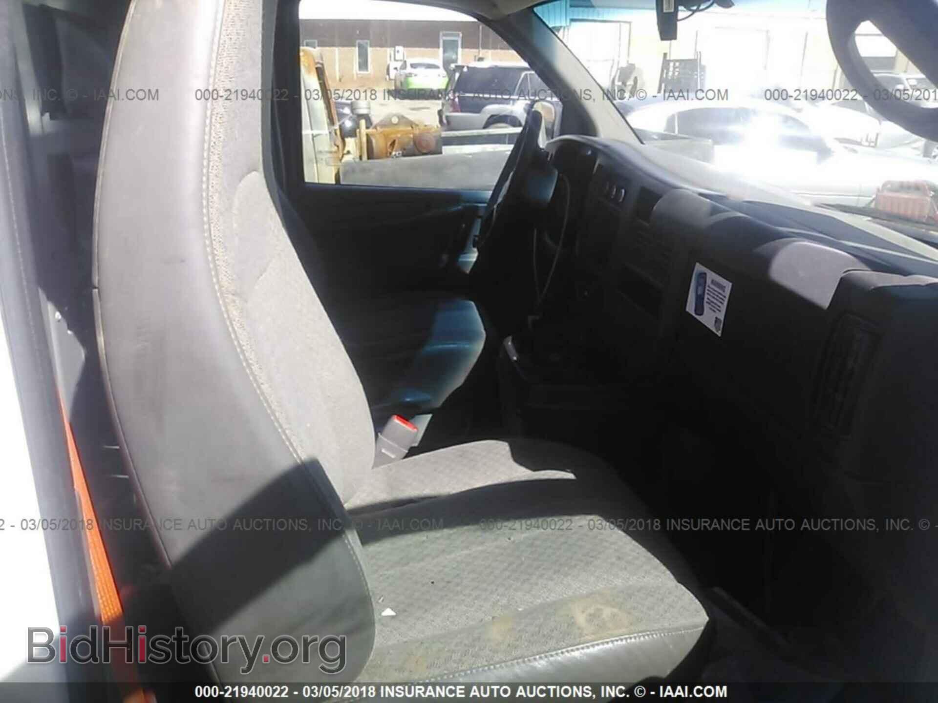 2012 Gmc Savana - VIN: 1GTW7FCA6C1198031 - Фото 5