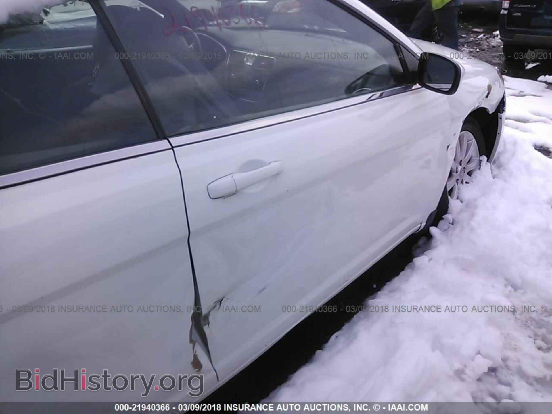 2011 Chrysler 200 - VIN: 1C3BC2EB2BN554933 - Photo 6