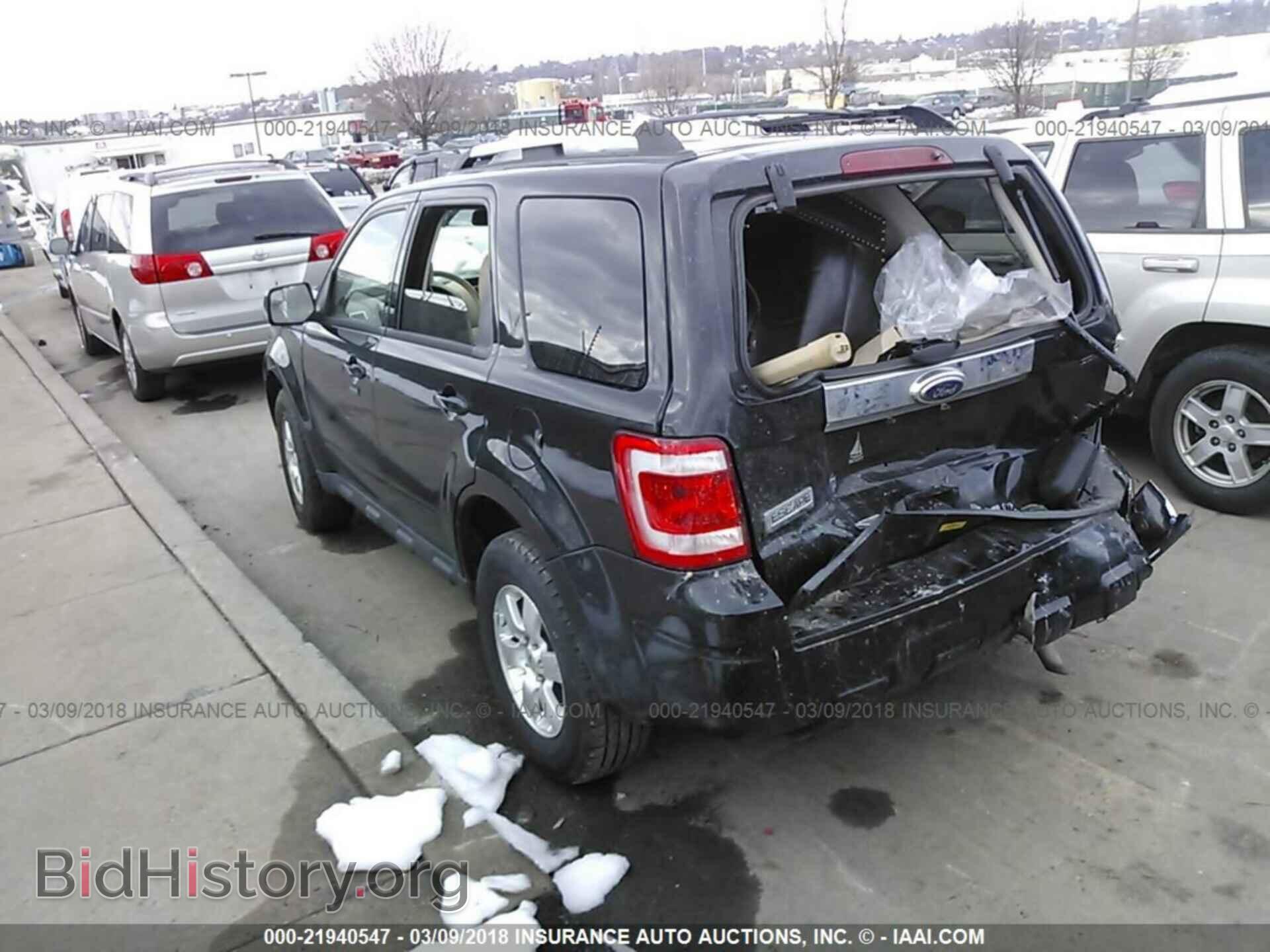 2011 Ford Escape - VIN: 1FMCU0E77BKA98552 - Photo 3