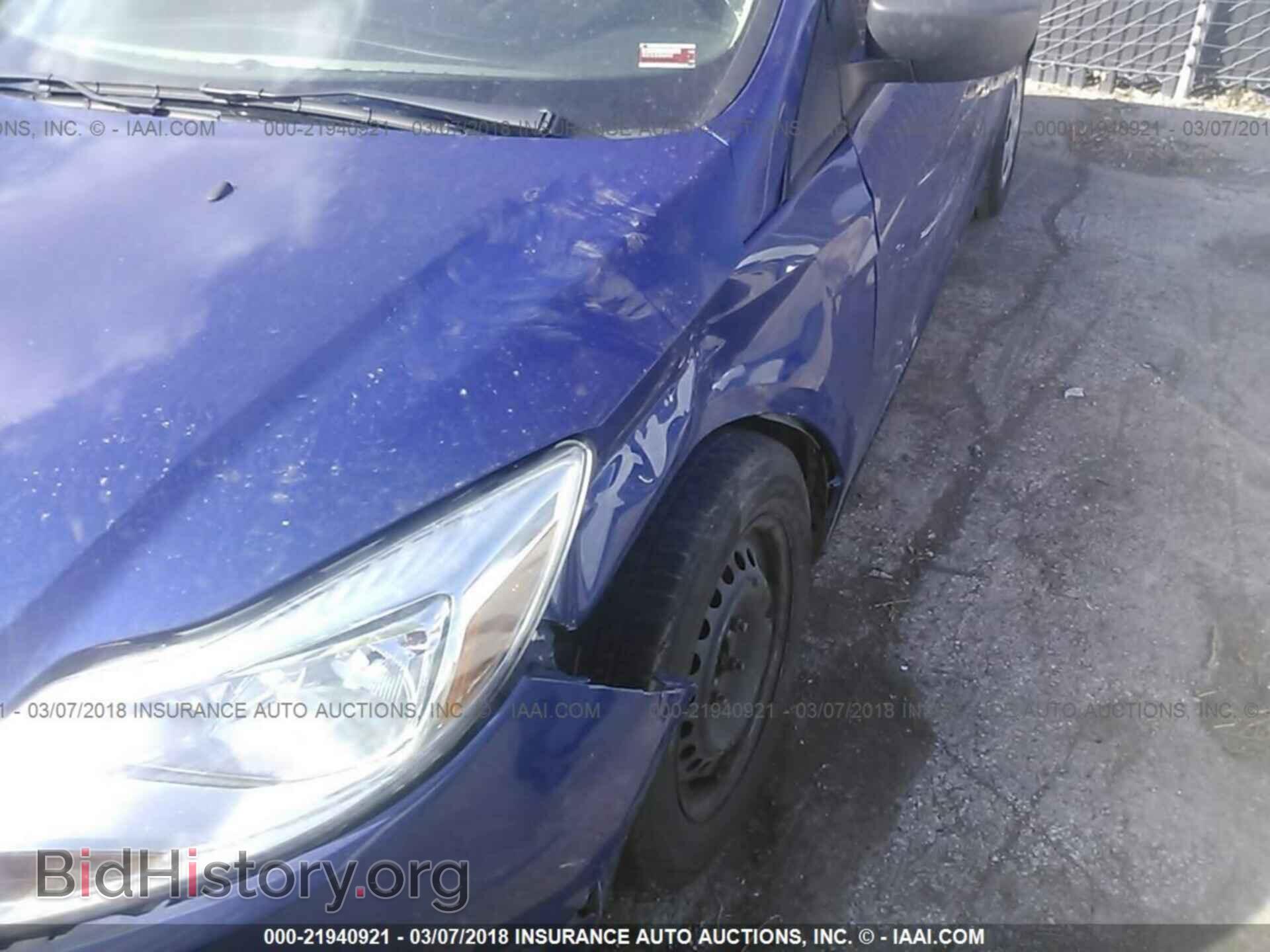 2012 Ford Focus - VIN: 1FAHP3E29CL476671 - Photo 6
