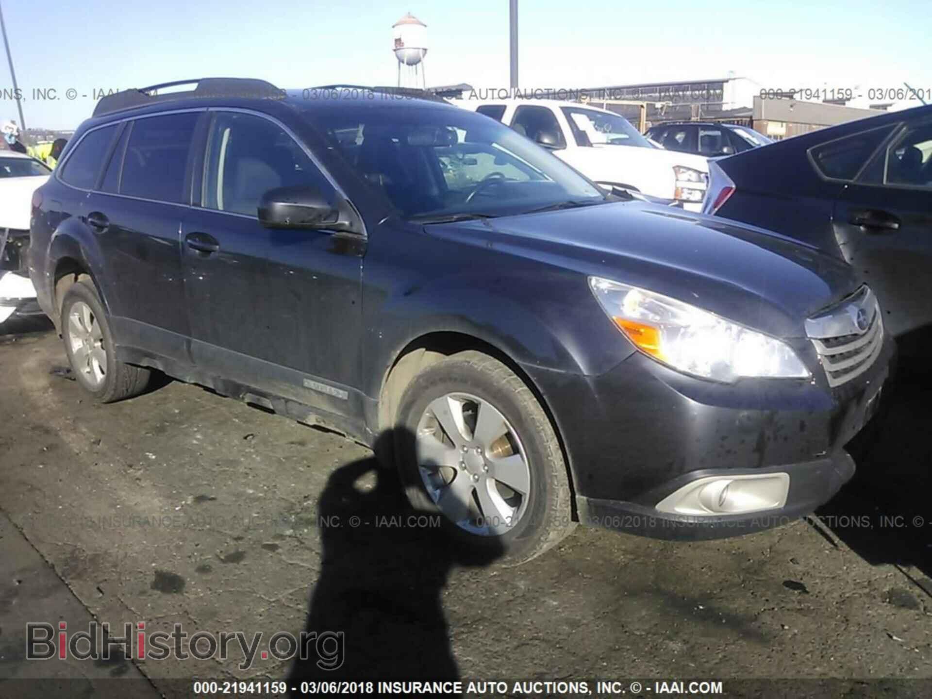 Фотография 4S4BRBCC2B3376650 - Subaru Outback 2011