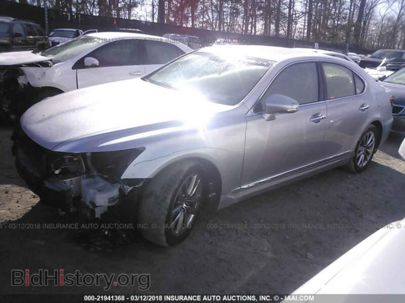 2014 Lexus LS (VIN JTHCL5EFXE5022434) — photo 2 of 10