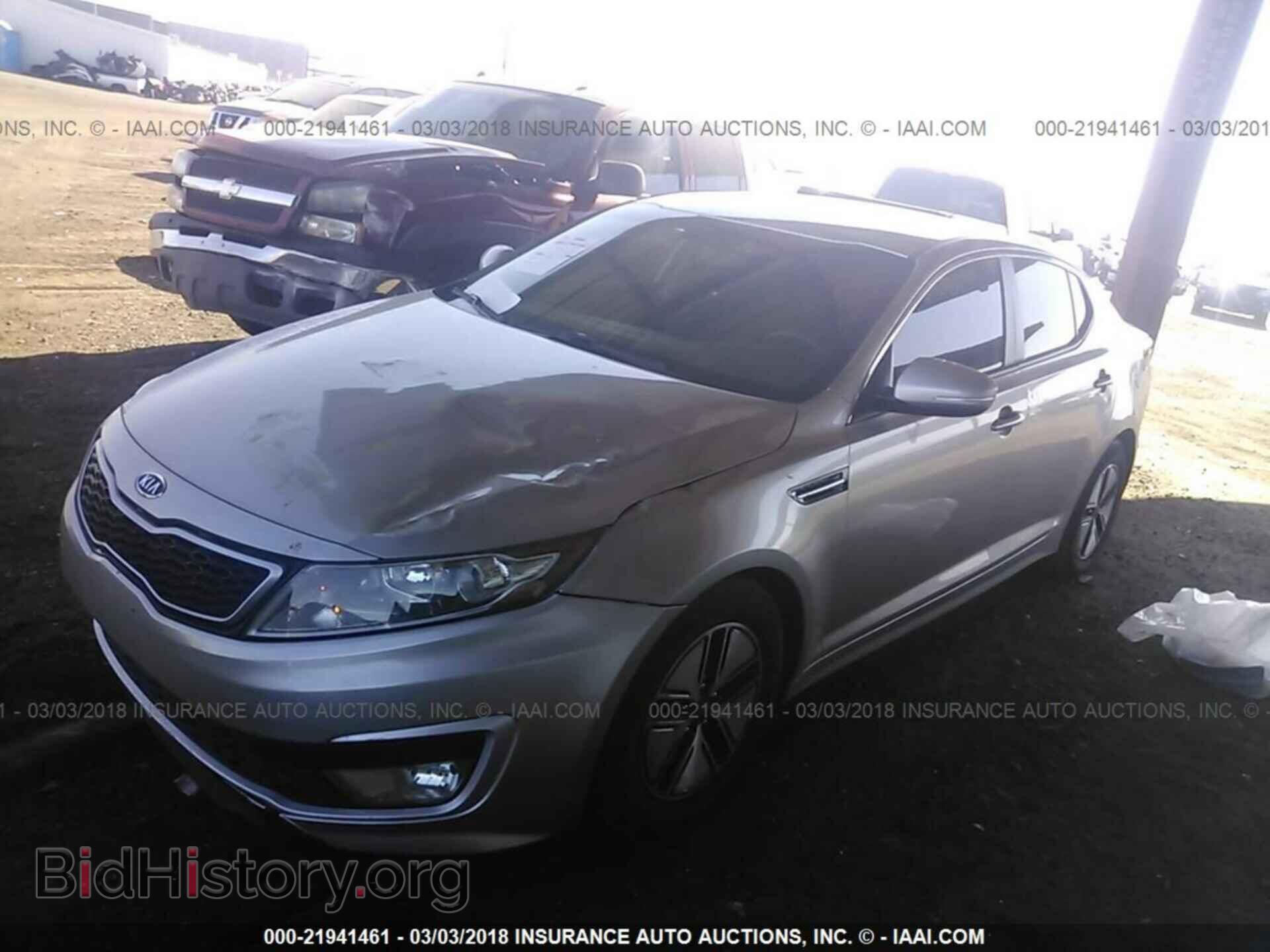 2011 Kia Optima - VIN: KNAGM4AD0B5004449 - Фото 2