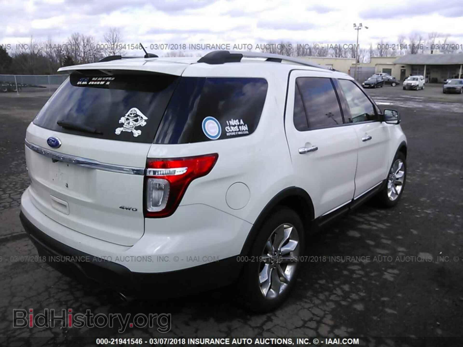 2011 Ford Explorer - VIN: 1FMHK8D89BGA42197 - Фото 4