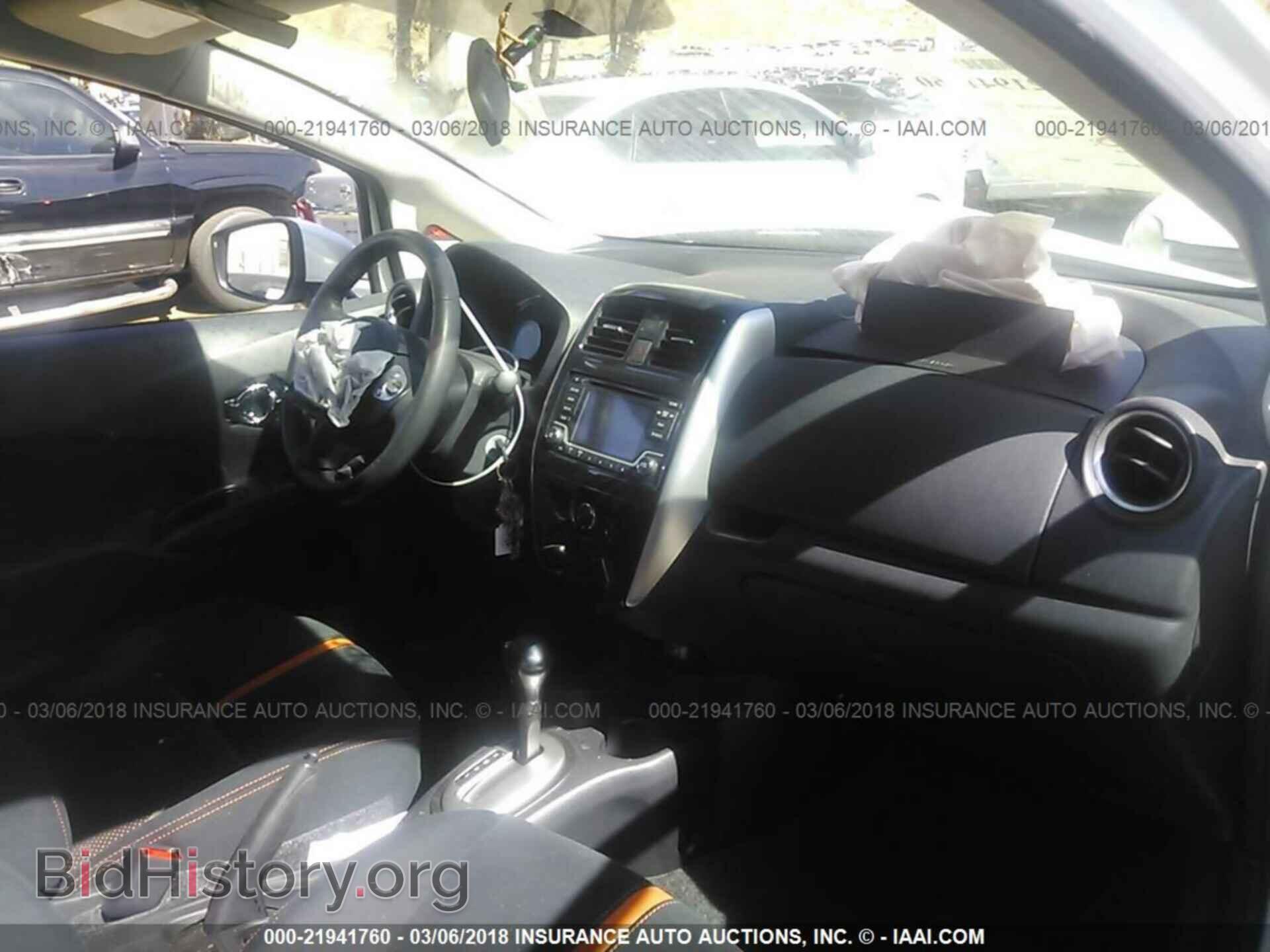 2016 Nissan Versa note - VIN: 3N1CE2CP2GL371275 - Фото 5