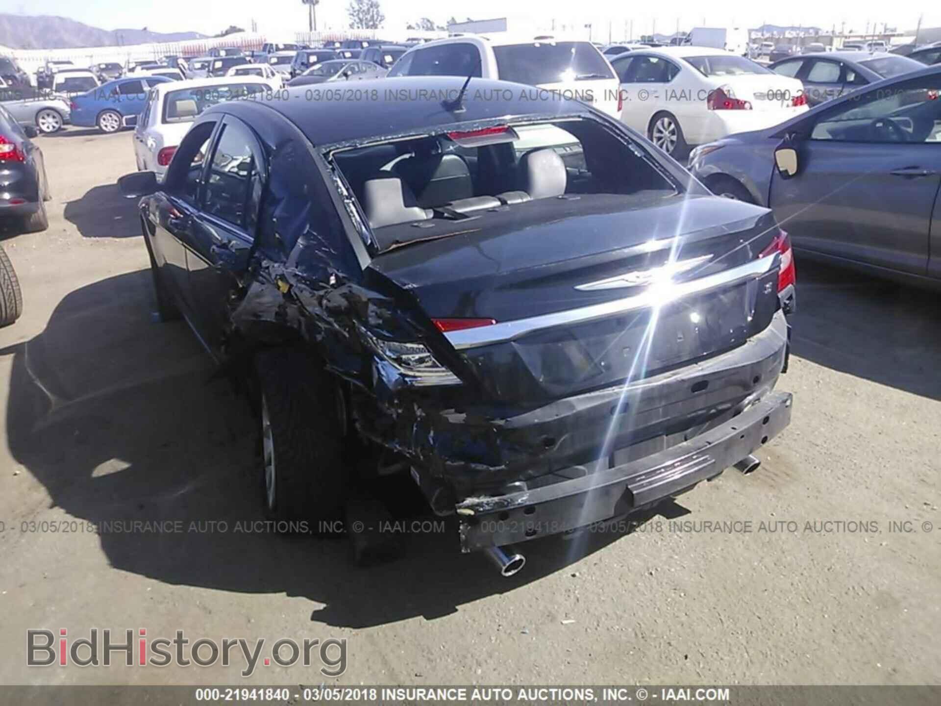 2012 Chrysler 200 - VIN: 1C3CCBBG0CN263143 - Photo 3