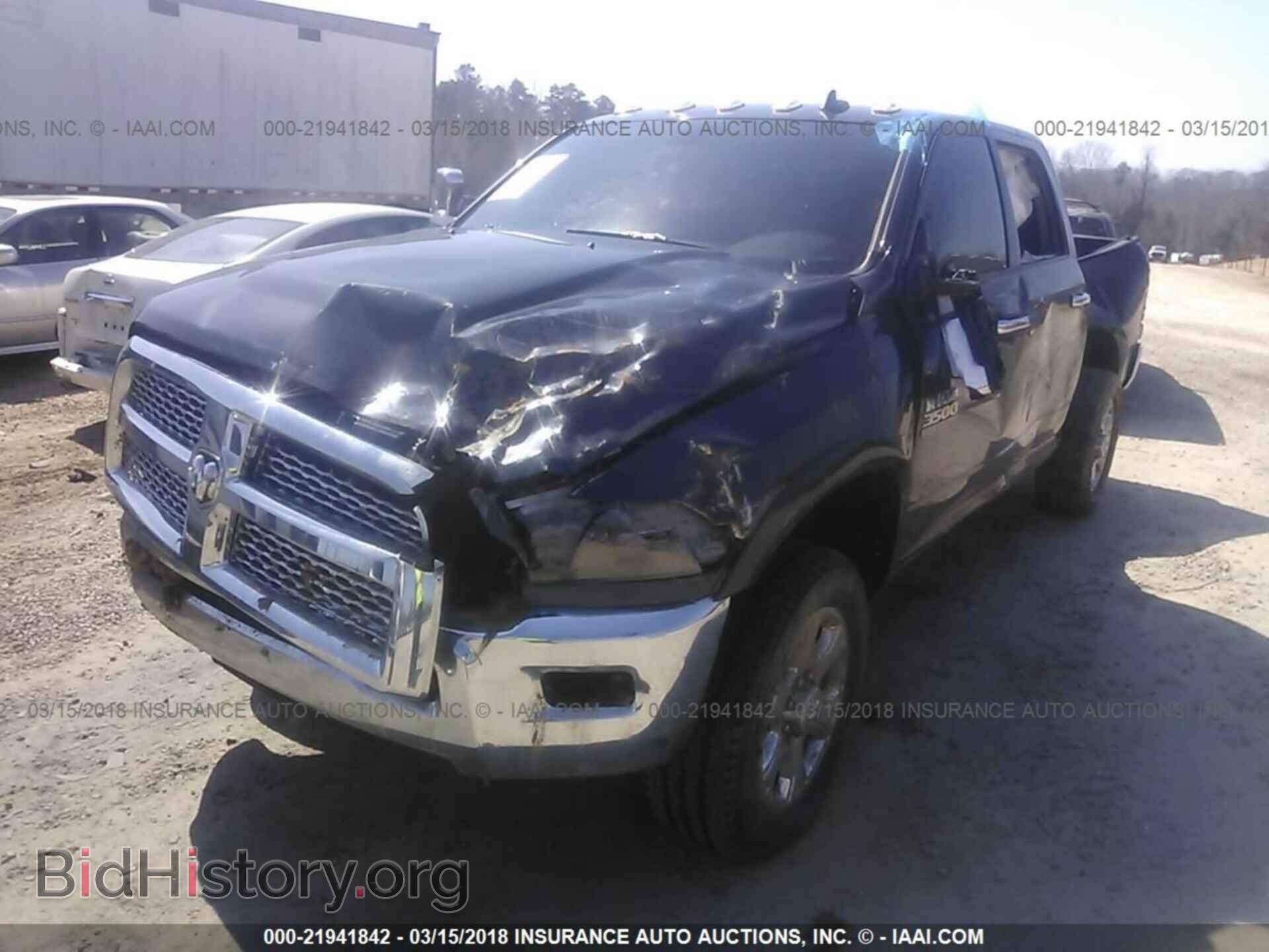 2014 Ram 3500 - VIN: 3C63R3ELXEG326440 - Фото 2