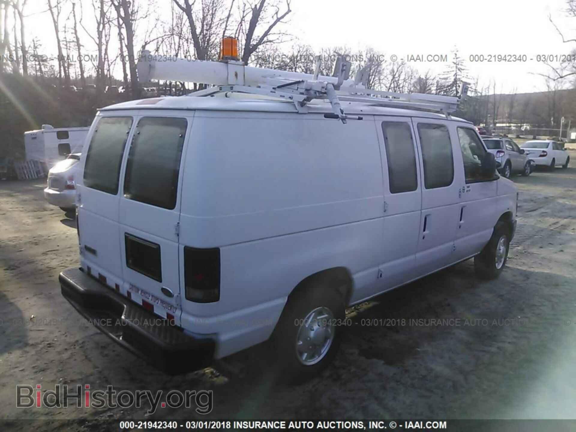 2011 Ford Econoline - VIN: 1FTNE2ELXBDB09762 - Фото 4