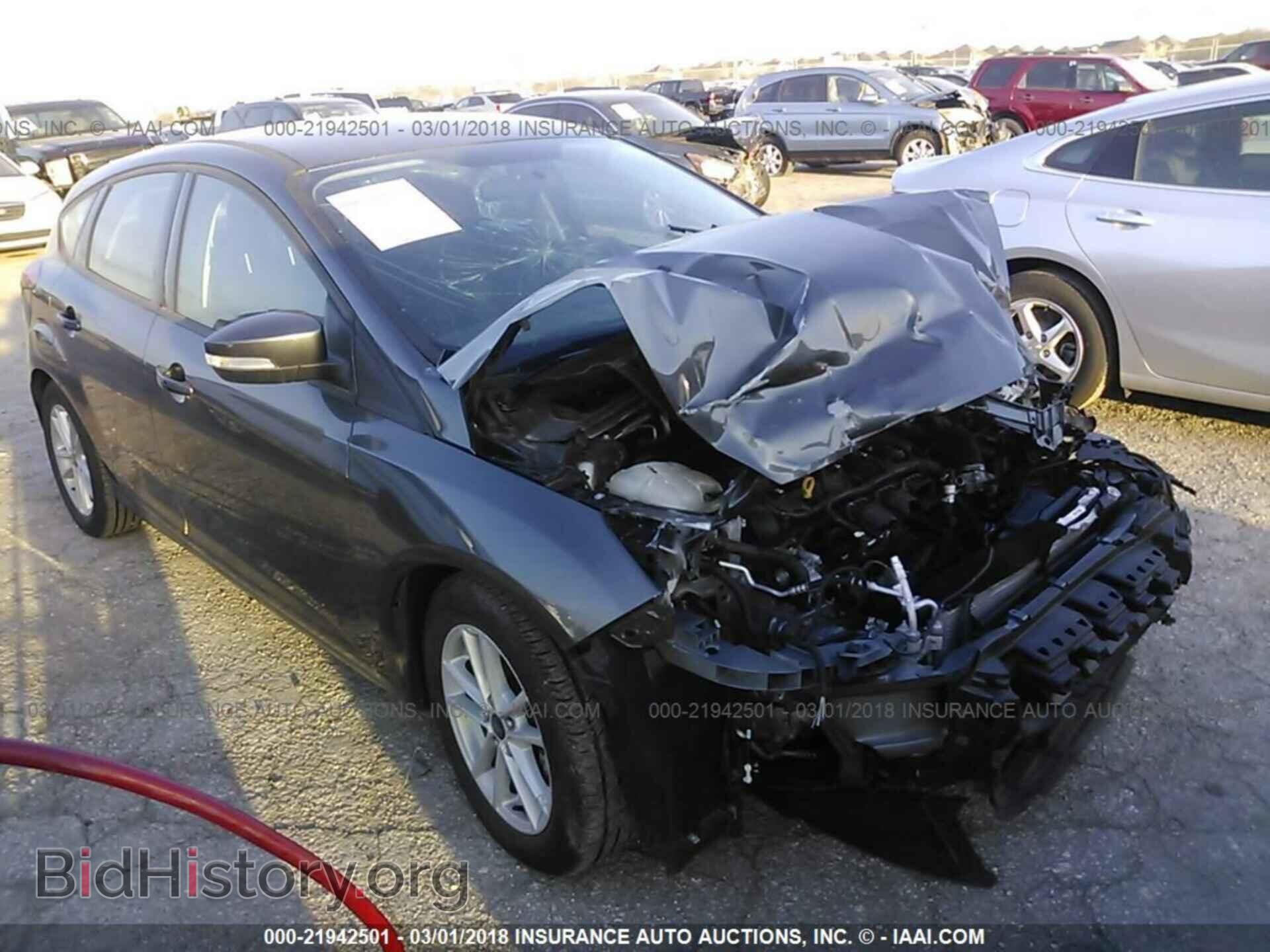 Photo 1FADP3K24HL217760 - Ford Focus 2017