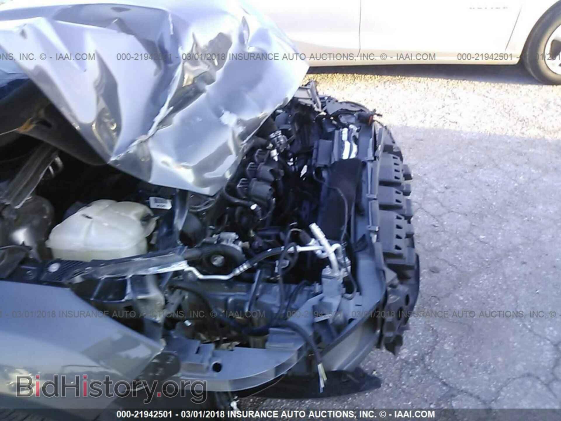 2017 Ford Focus - VIN: 1FADP3K24HL217760 - Photo 6