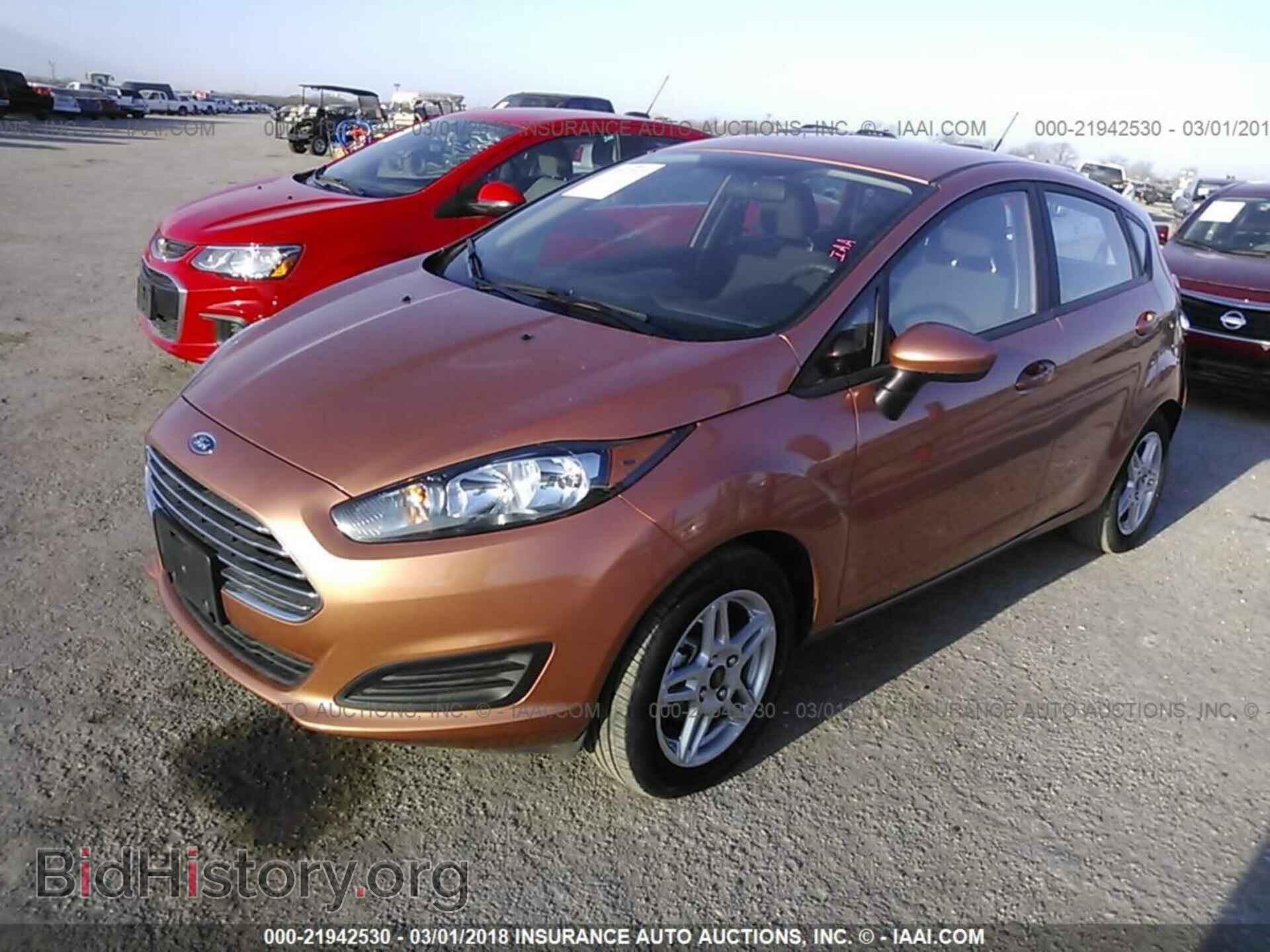 2017 Ford Fiesta - VIN: 3FADP4EJ7HM129308 - Фото 2