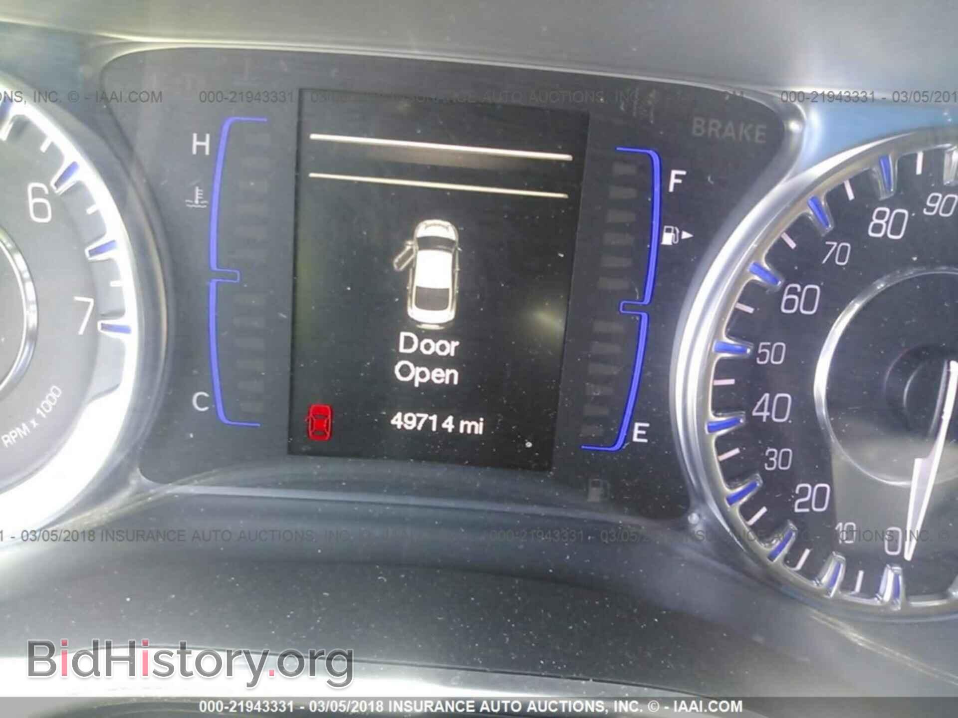 2015 Chrysler 200 - VIN: 1C3CCCAB3FN666484 - Photo 7