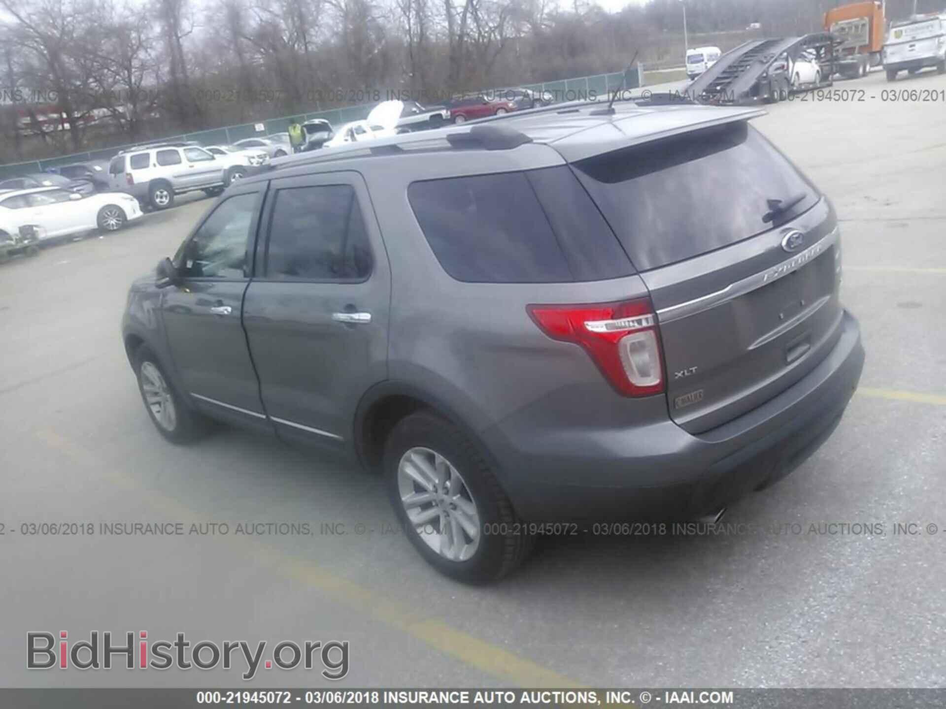 2011 Ford Explorer - VIN: 1FMHK8D8XBGA52835 - Фото 3