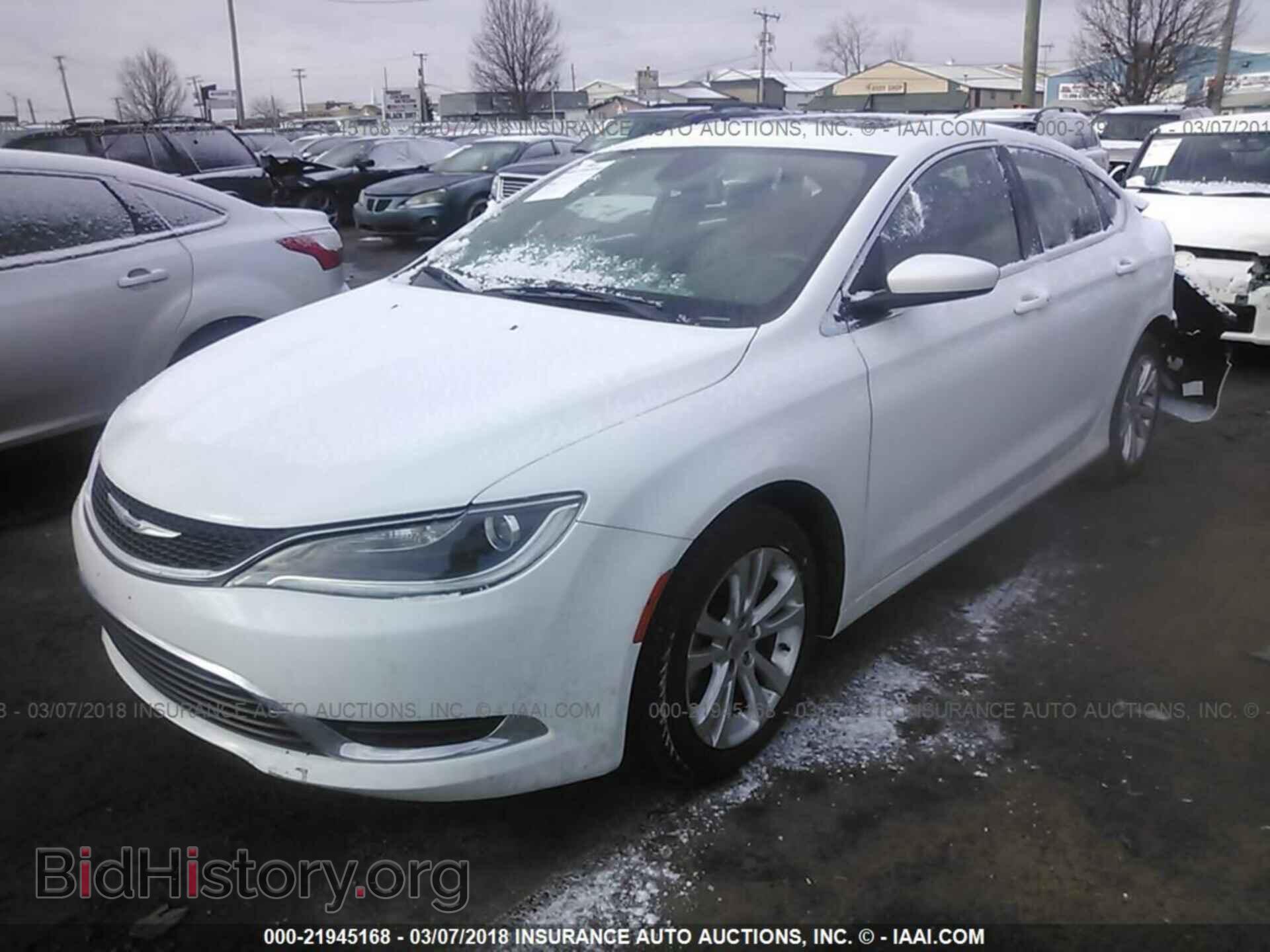 2015 Chrysler 200 - VIN: 1C3CCCAB1FN718467 - Photo 2