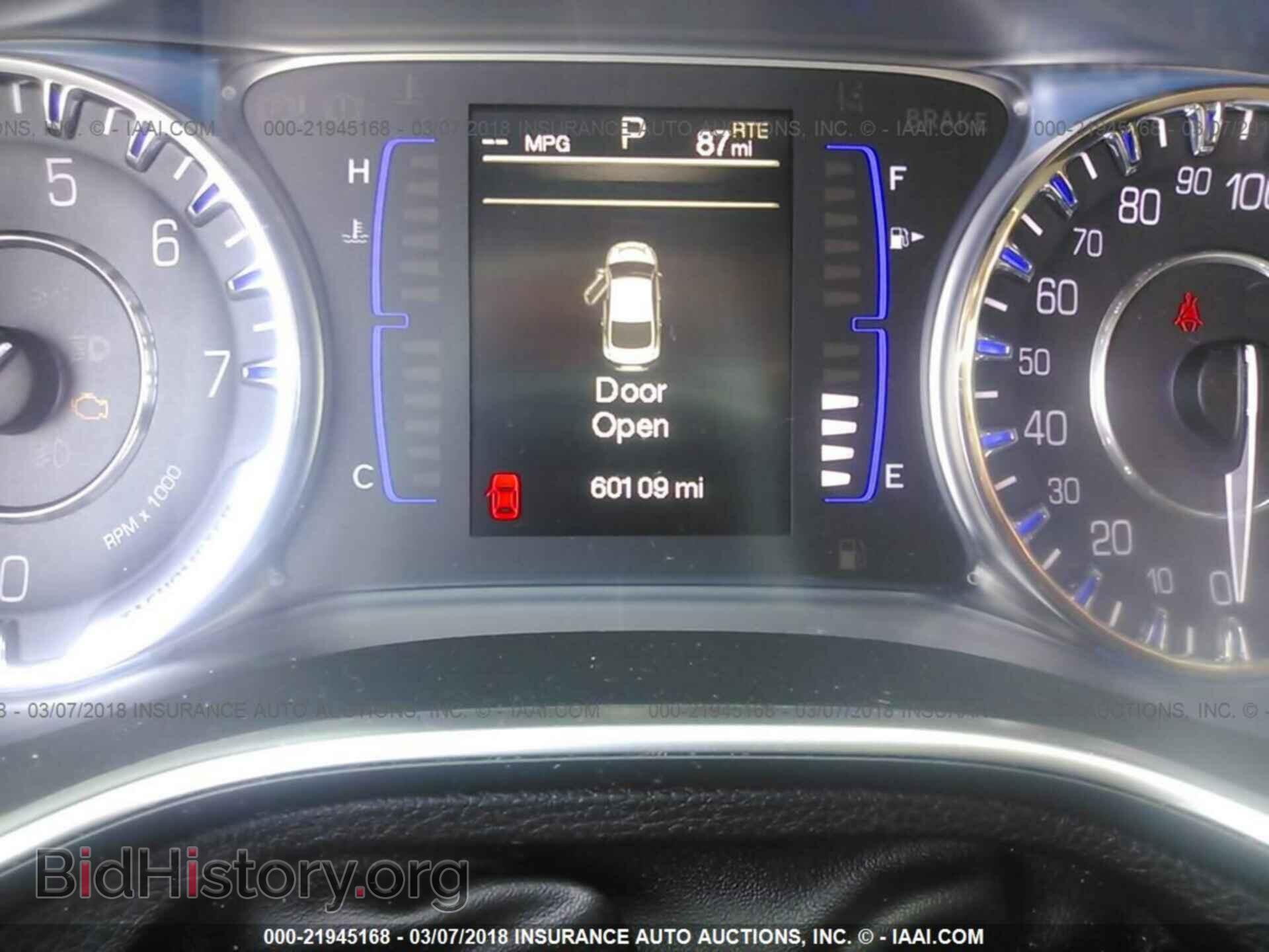2015 Chrysler 200 - VIN: 1C3CCCAB1FN718467 - Photo 7