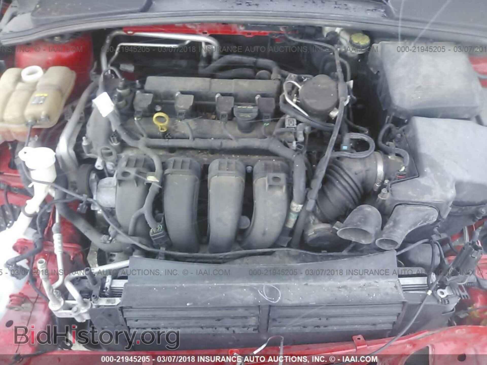 2012 Ford Focus - VIN: 1FAHP3F22CL122716 - Photo 10