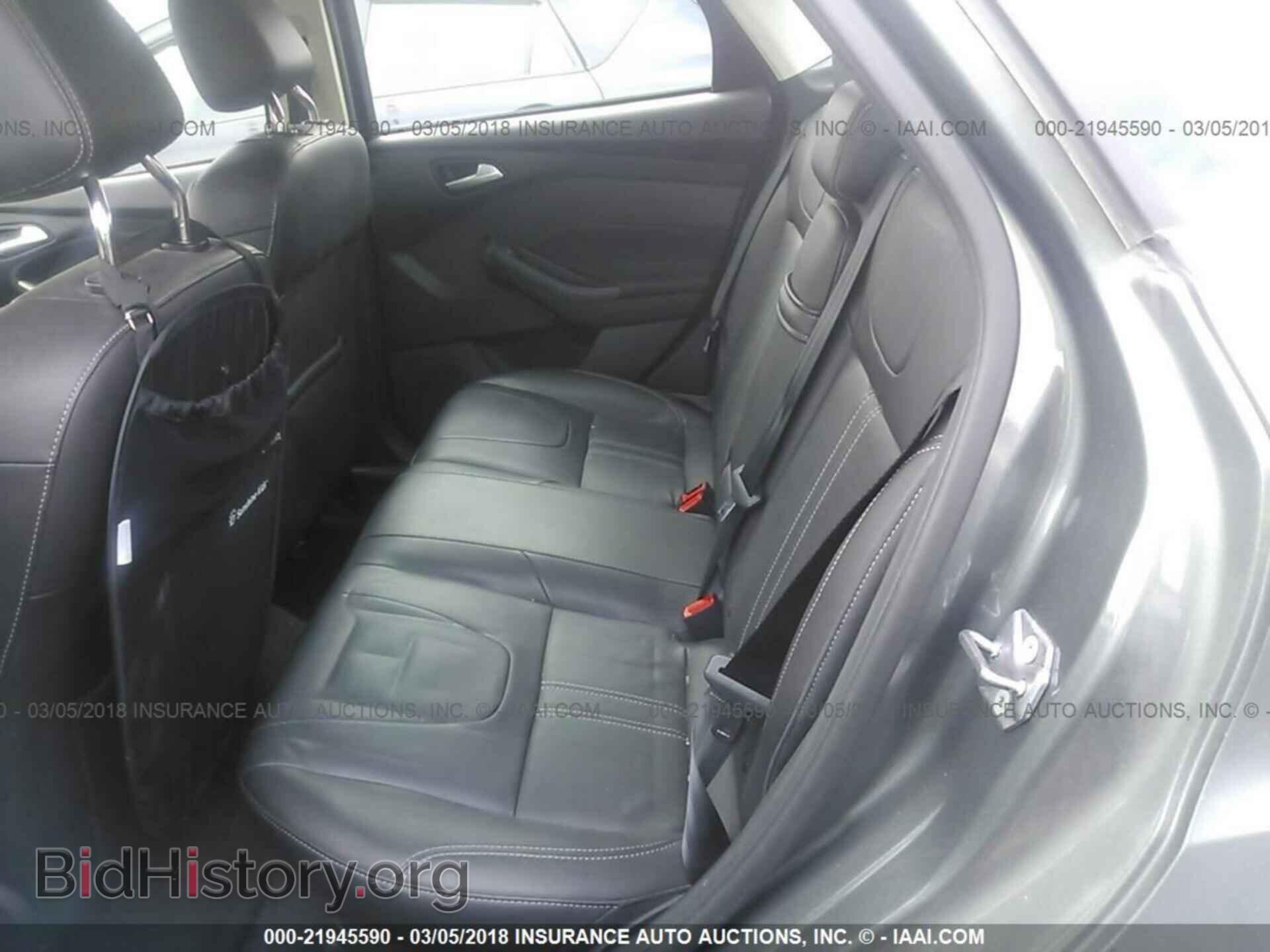 2012 Ford Focus - VIN: 1FAHP3H23CL124746 - Photo 8