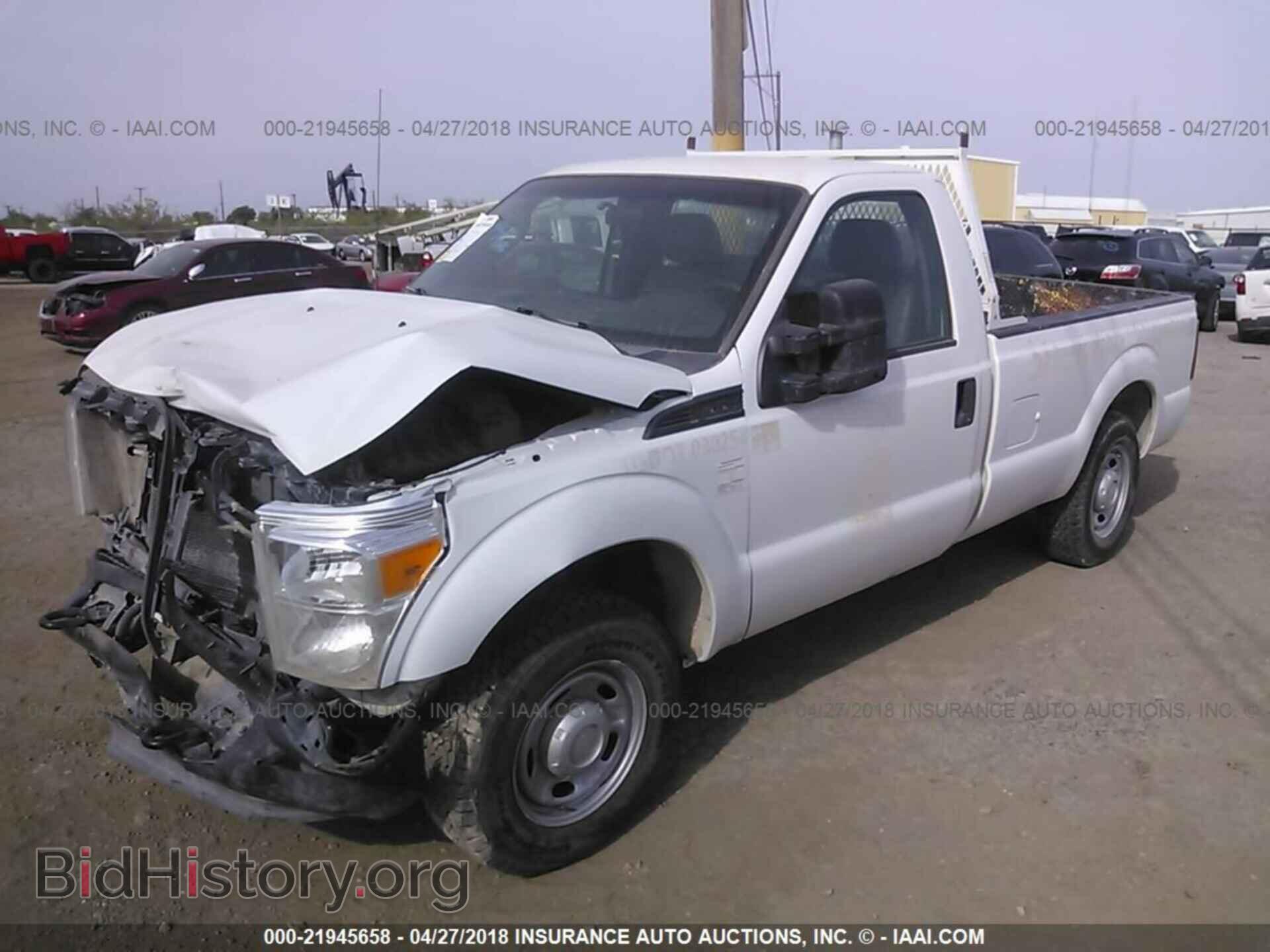 2012 Ford F250 - VIN: 1FTBF2A6XCEC67918 - Фото 2