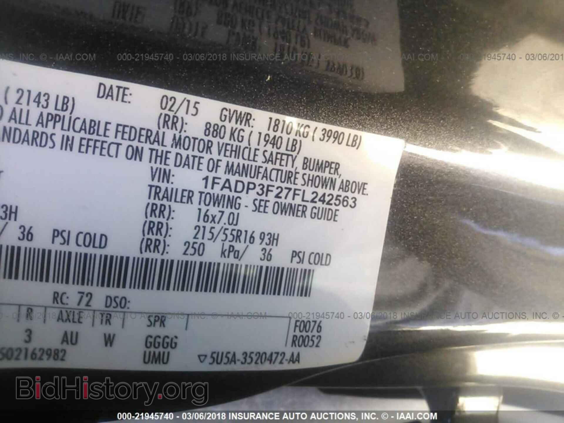 2015 Ford Focus - VIN: 1FADP3F27FL242563 - Photo 9
