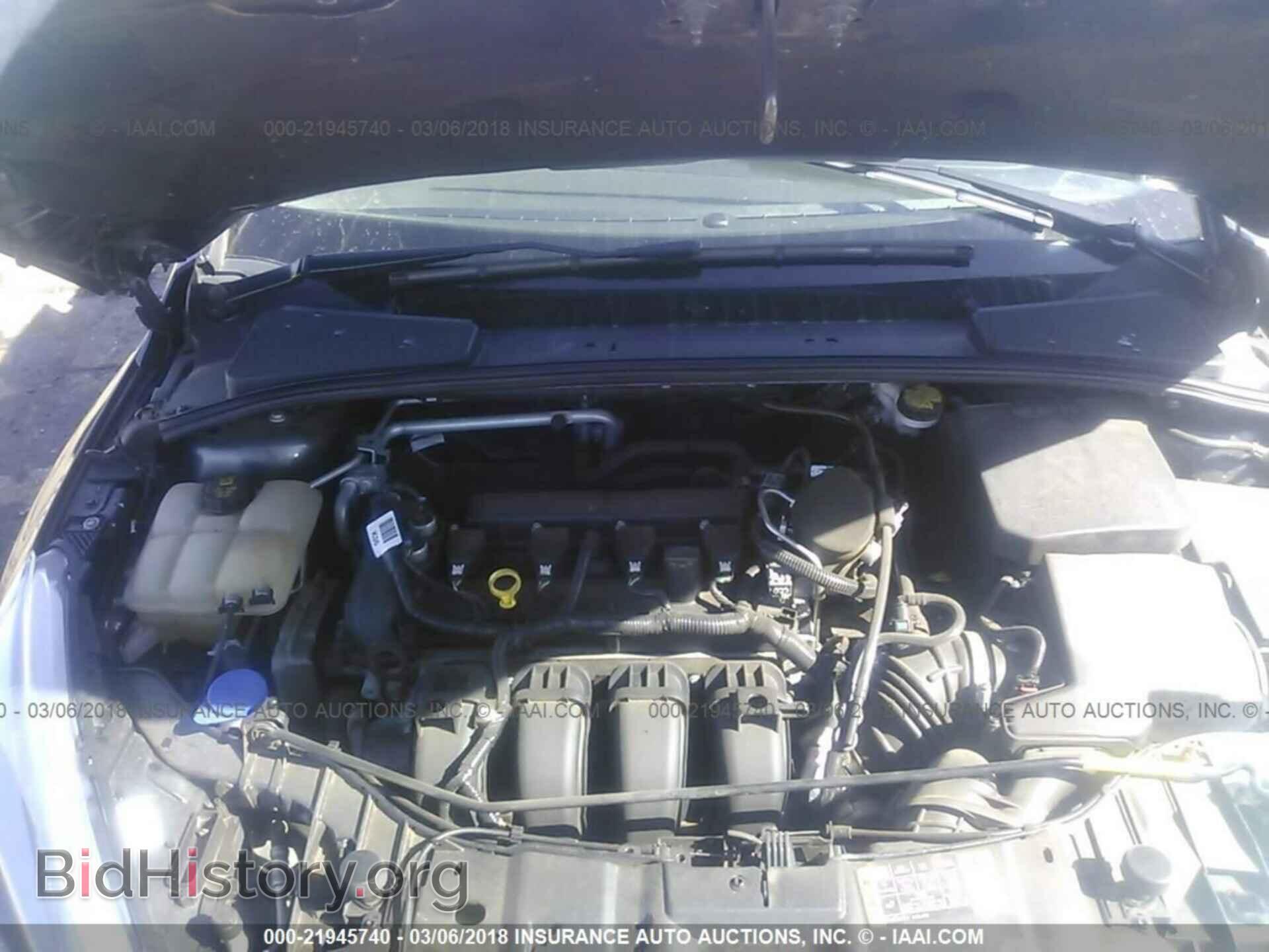 2015 Ford Focus - VIN: 1FADP3F27FL242563 - Photo 10