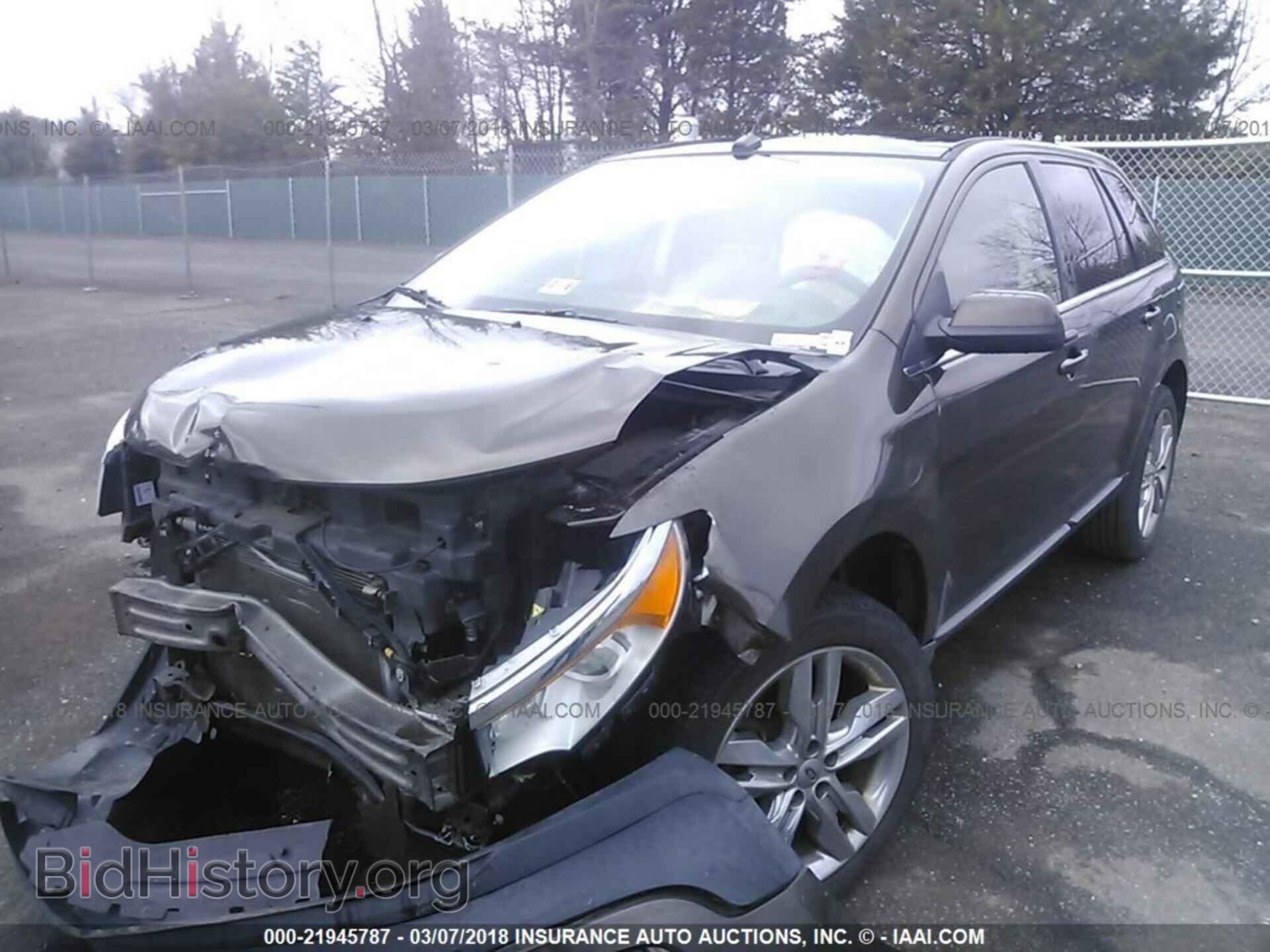 2011 Ford Edge - VIN: 2FMDK3KC0BBB02562 - Photo 2