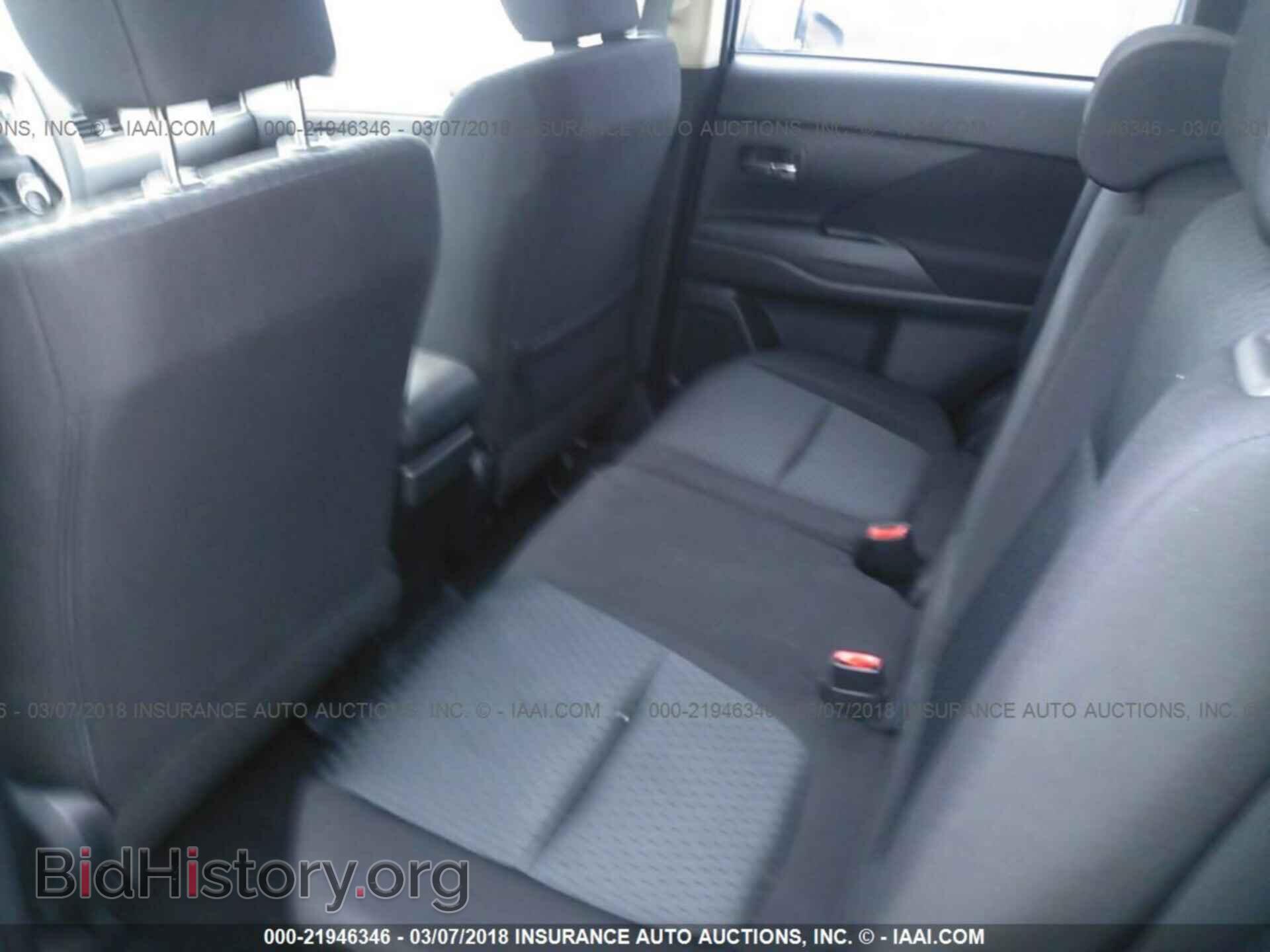 2014 Mitsubishi Outlander - VIN: JA4AD3A32EZ019228 - Фото 8