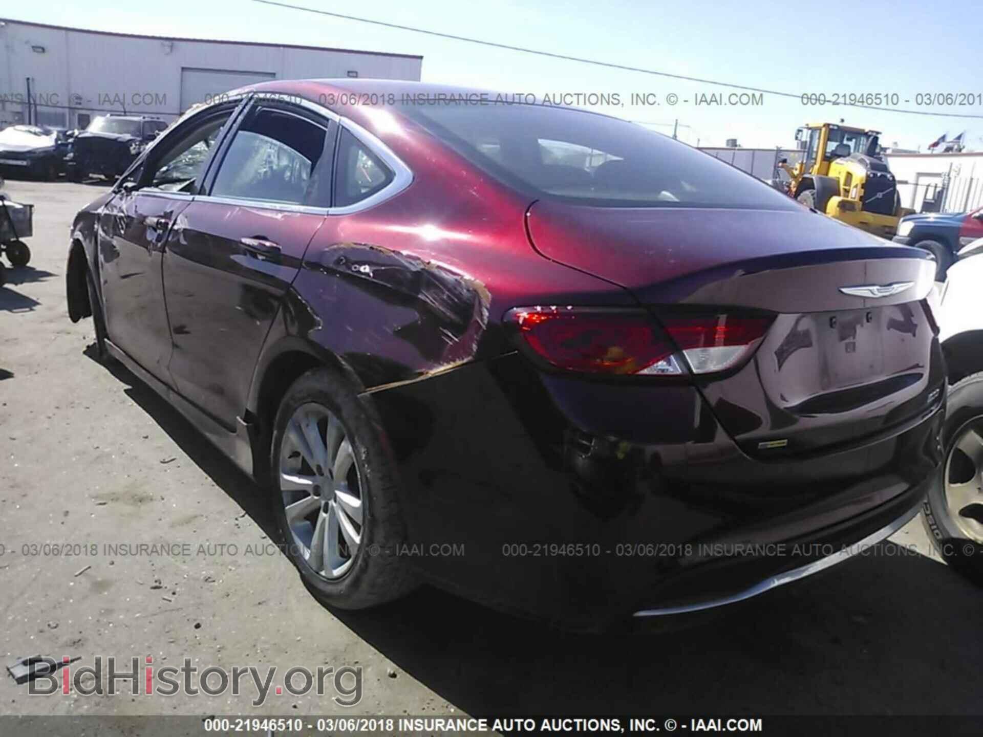 2015 Chrysler 200 - VIN: 1C3CCCAB2FN718574 - Photo 3