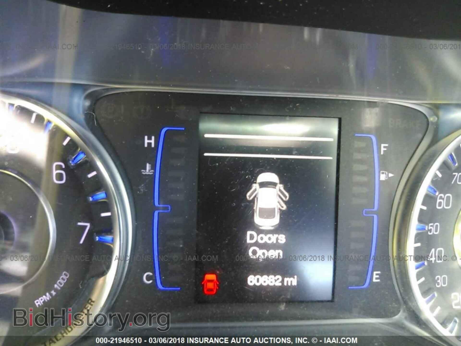 2015 Chrysler 200 - VIN: 1C3CCCAB2FN718574 - Photo 7