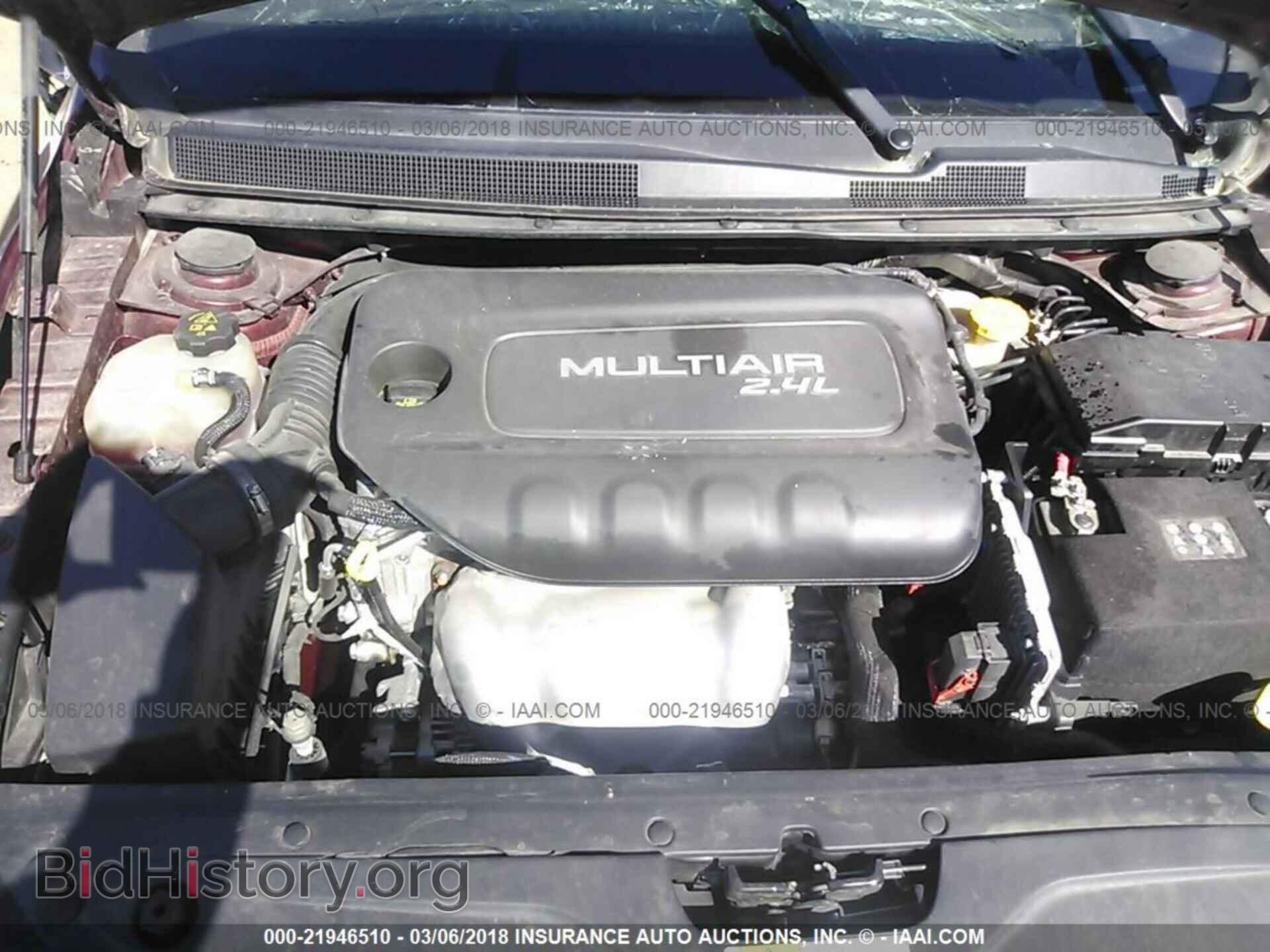 2015 Chrysler 200 - VIN: 1C3CCCAB2FN718574 - Photo 10