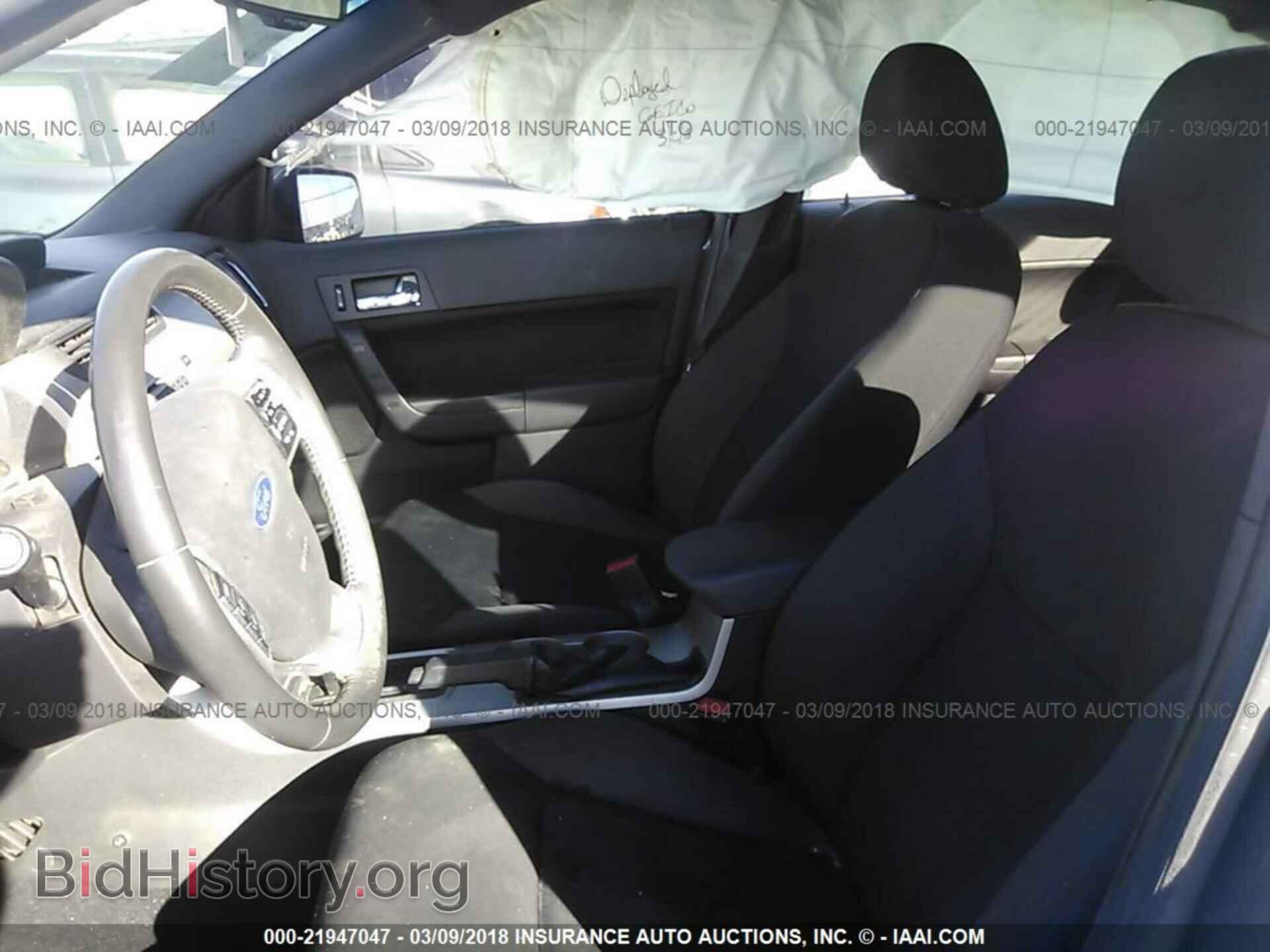 2011 Ford Focus - VIN: 1FAHP3GN5BW149074 - Фото 5