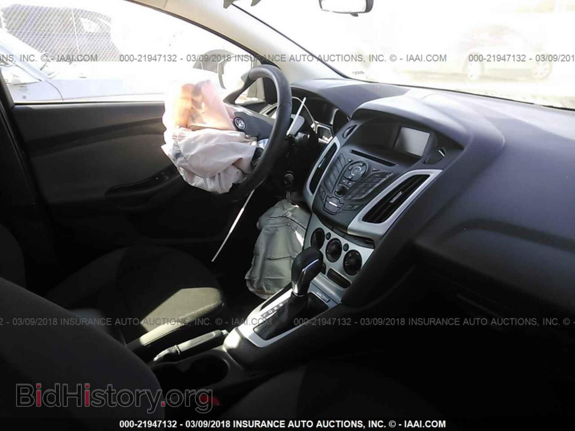 2013 Ford Focus - VIN: 1FADP3F27DL236565 - Photo 5