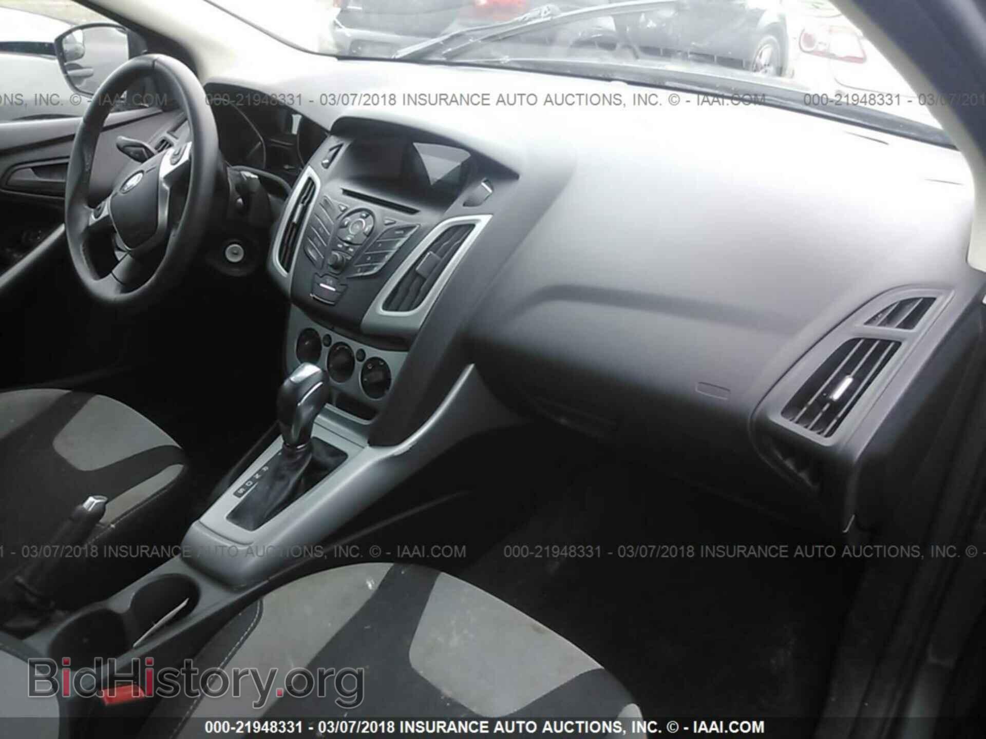2012 Ford Focus - VIN: 1FAHP3F2XCL246877 - Photo 5