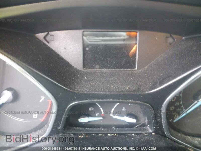 2012 Ford FOCUS (VIN 1FAHP3F2XCL246877) — фото 7 из 10