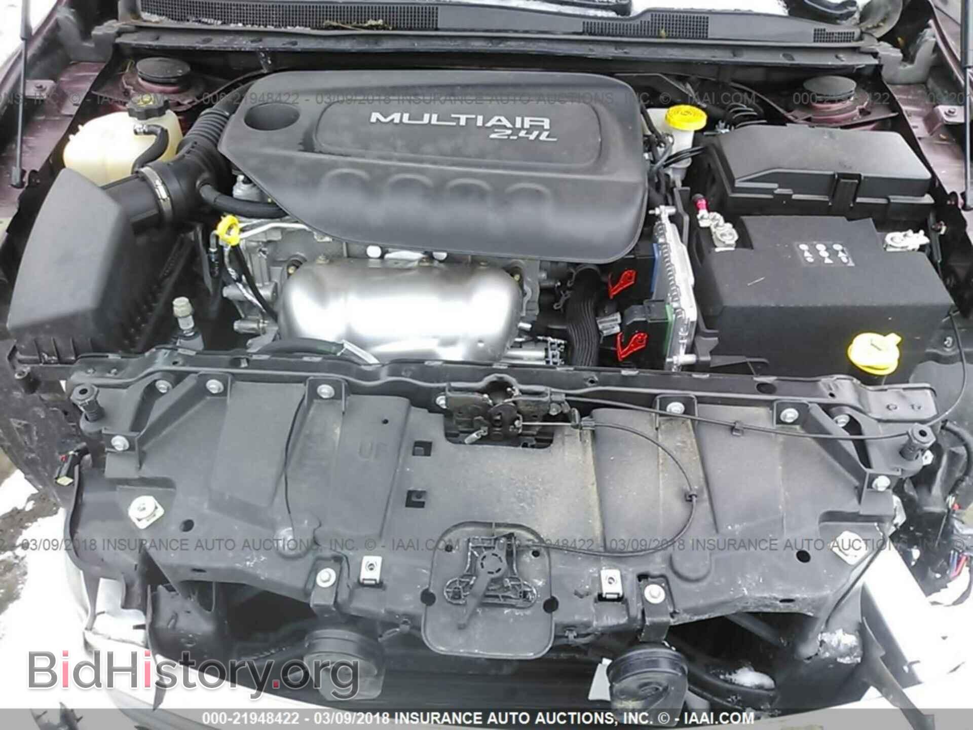 2016 Chrysler 200 - VIN: 1C3CCCBB2GN188025 - Photo 10
