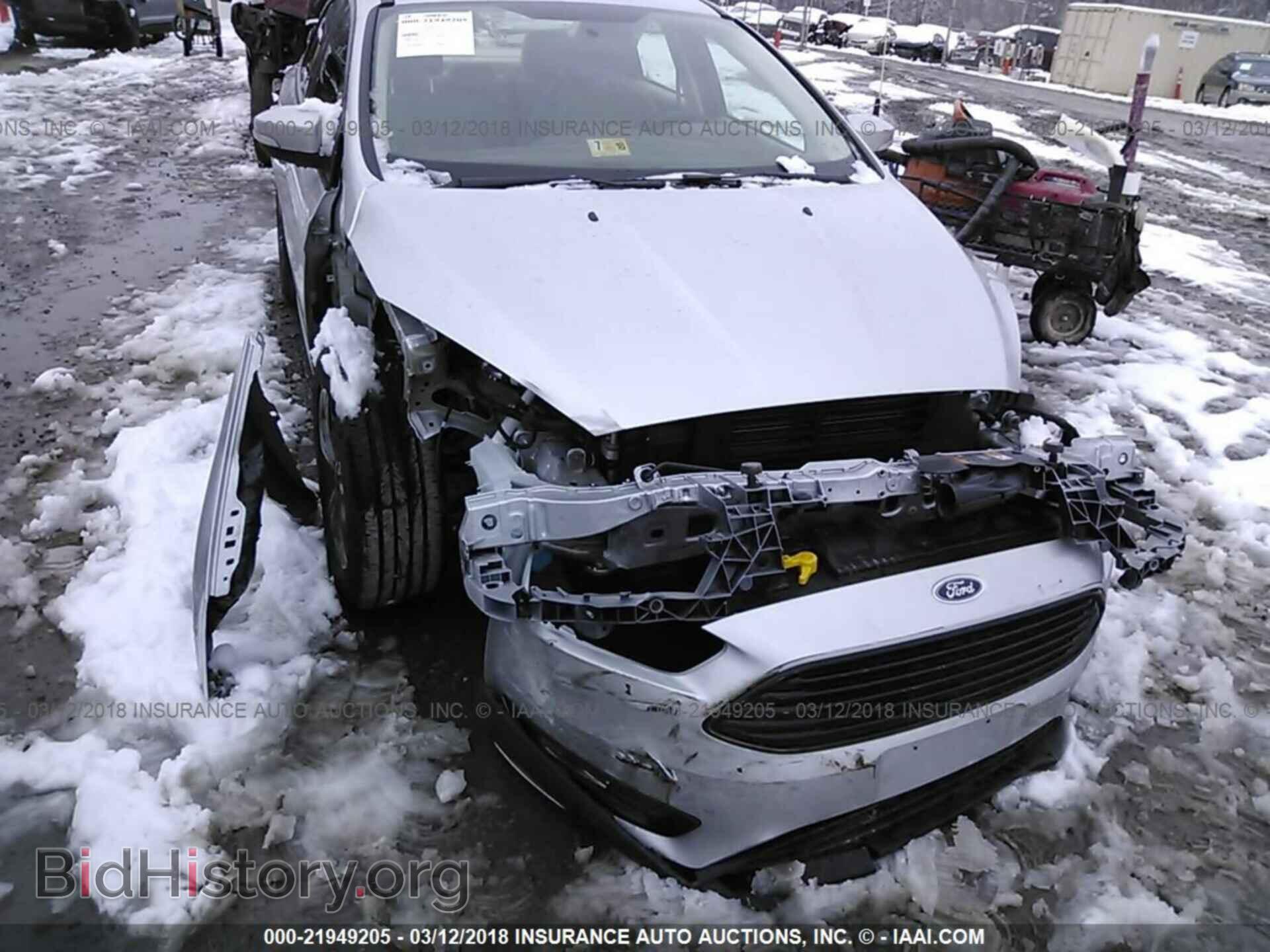 2017 Ford Focus - VIN: 1FADP3FE1HL309736 - Photo 6