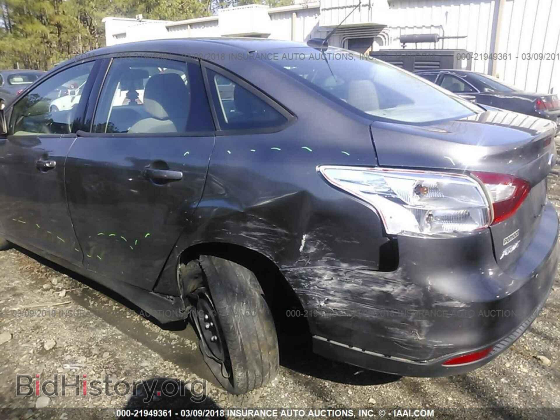 2012 Ford Focus - VIN: 1FAHP3F29CL424326 - Photo 6