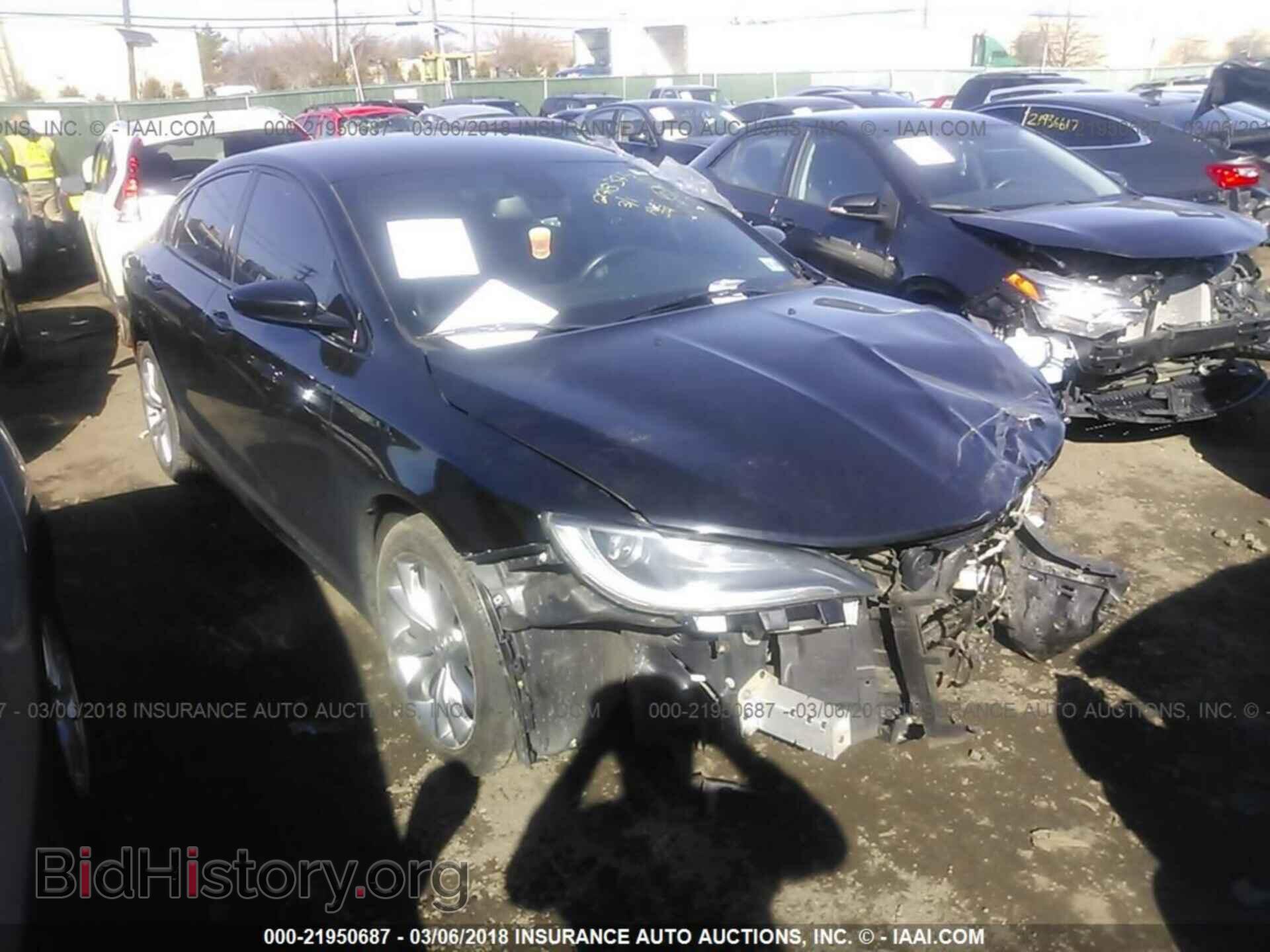 Photo 1C3CCCBB0FN599101 - Chrysler 200 2015