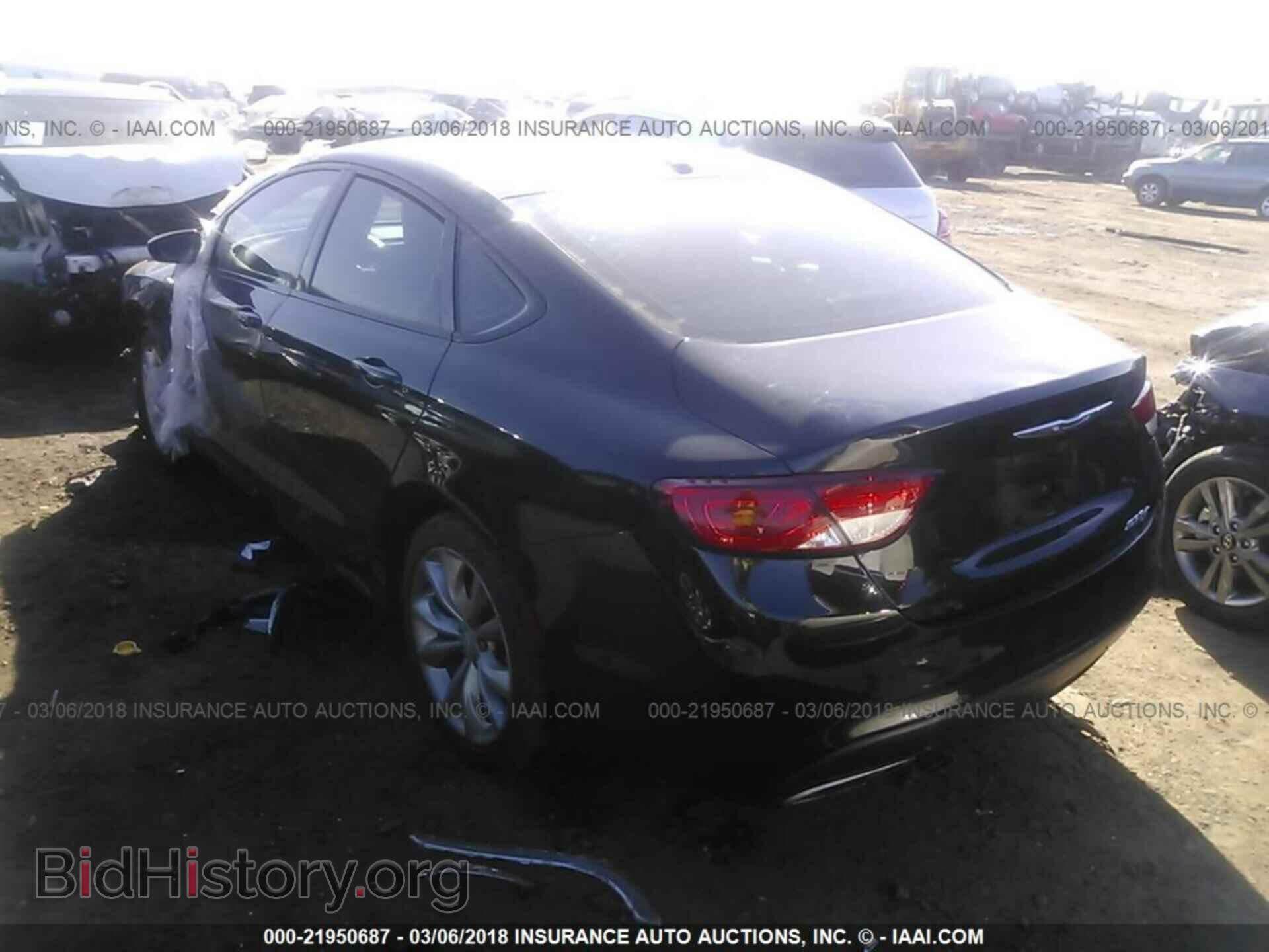 2015 Chrysler 200 - VIN: 1C3CCCBB0FN599101 - Photo 3