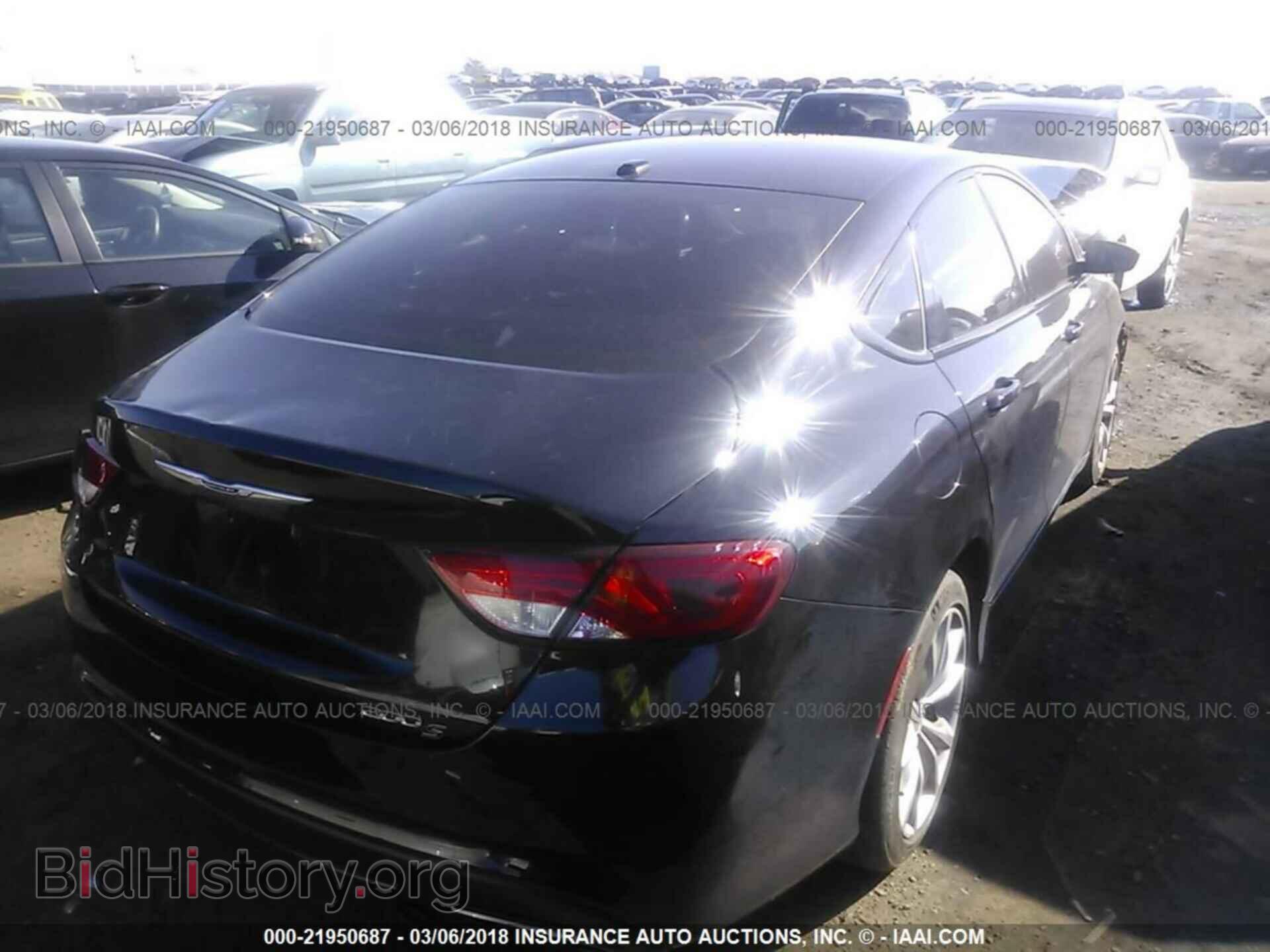 2015 Chrysler 200 - VIN: 1C3CCCBB0FN599101 - Photo 4