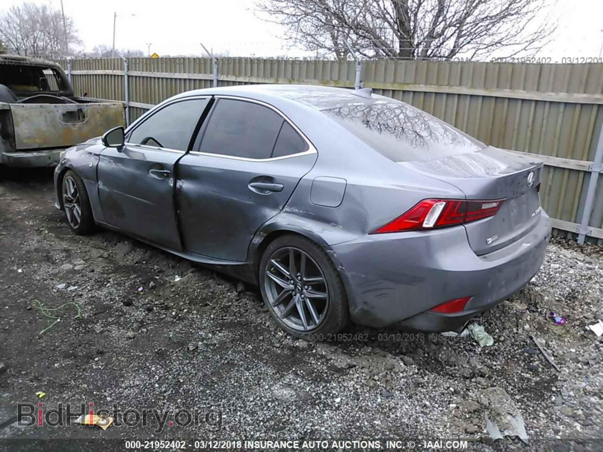 2015 Lexus Is - VIN: JTHCF1D22F5016367 - Photo 3